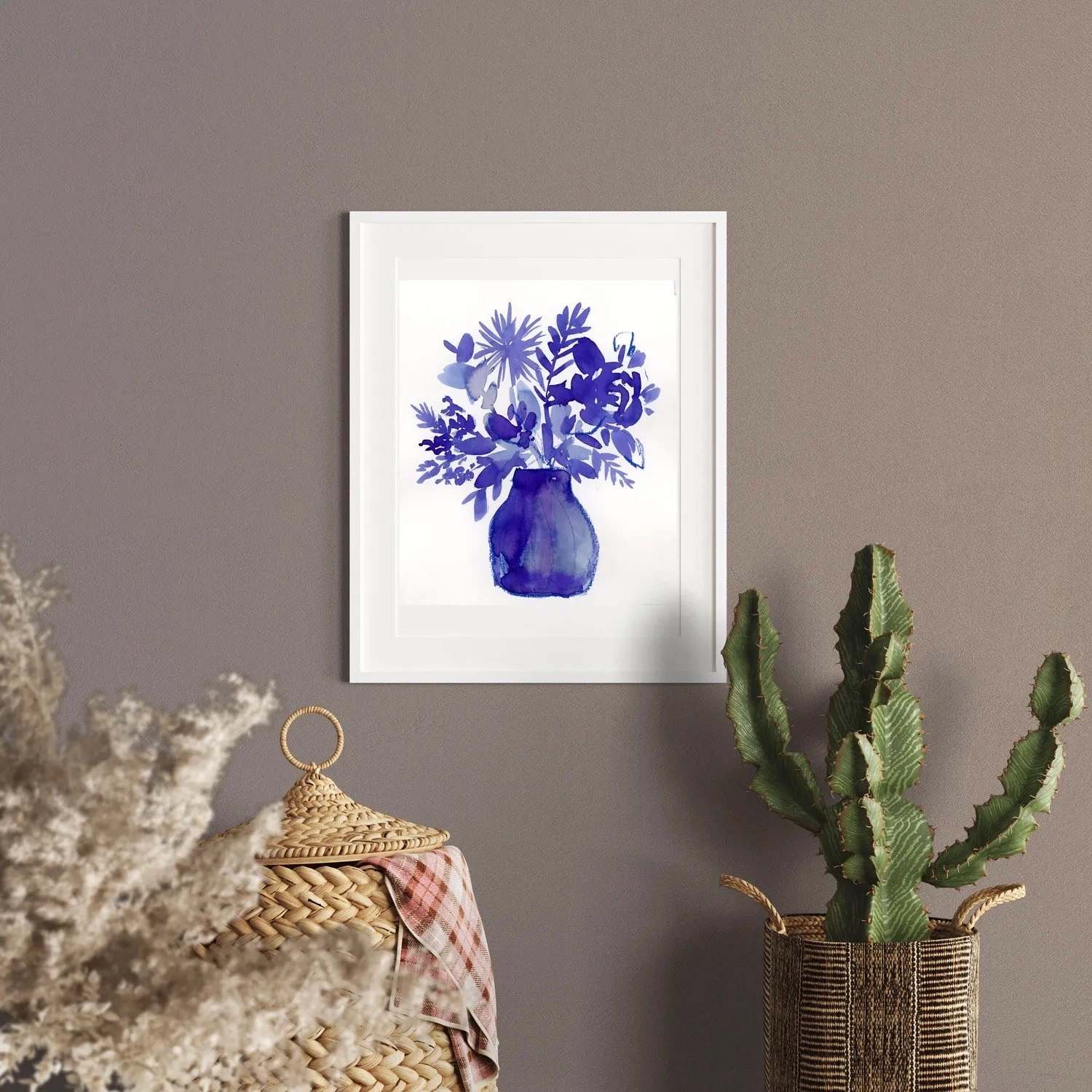 Illustration fait main à l’encre aux pinceaux, sur papier aquarelle 300g, format 19×22 cm.
Vendue non encadrée