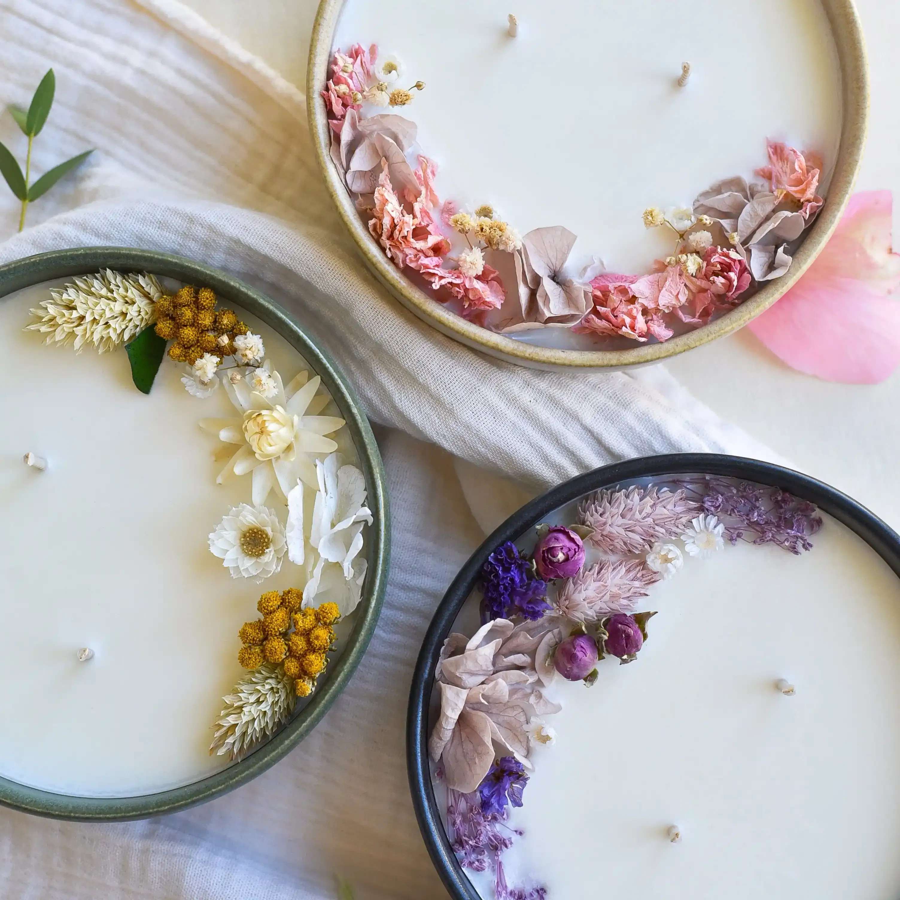 Bougie fleurie Lilou - Coton