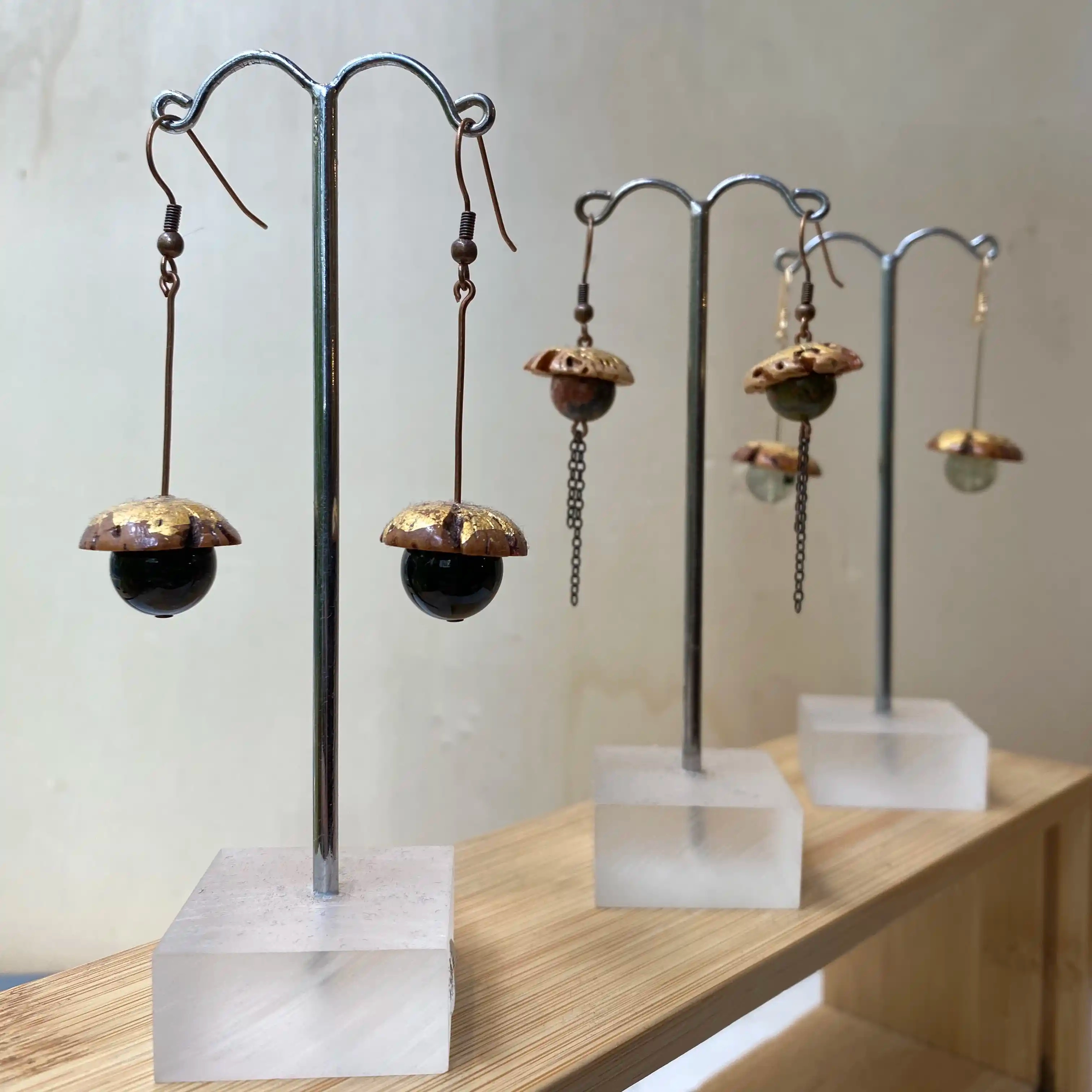 Noyau façonné sans pierre incrustée