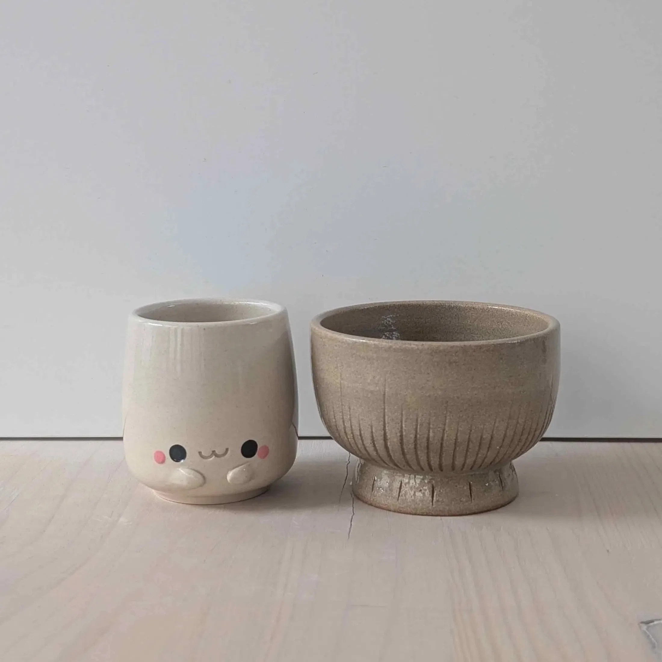 Duo tasse et bol Maison japonaise toit de chaume en céramique – caramel