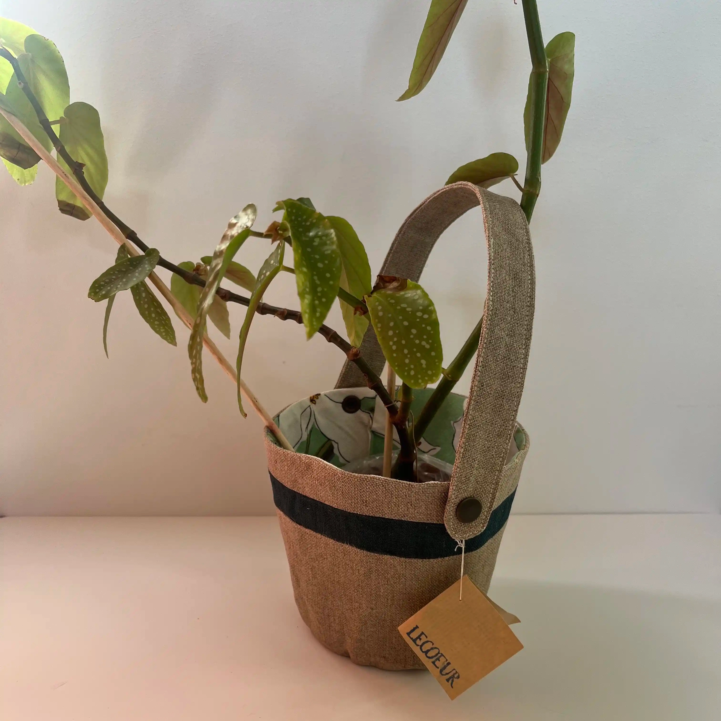 Cache pot ou panier, façon seau de plage en lin