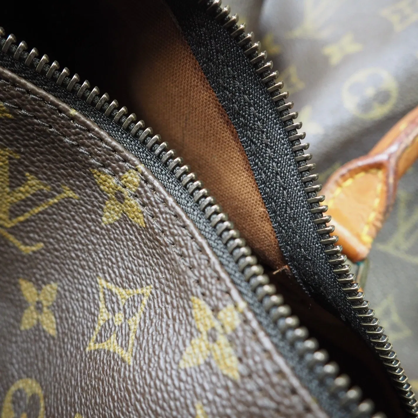 Reparation de maroquinerie