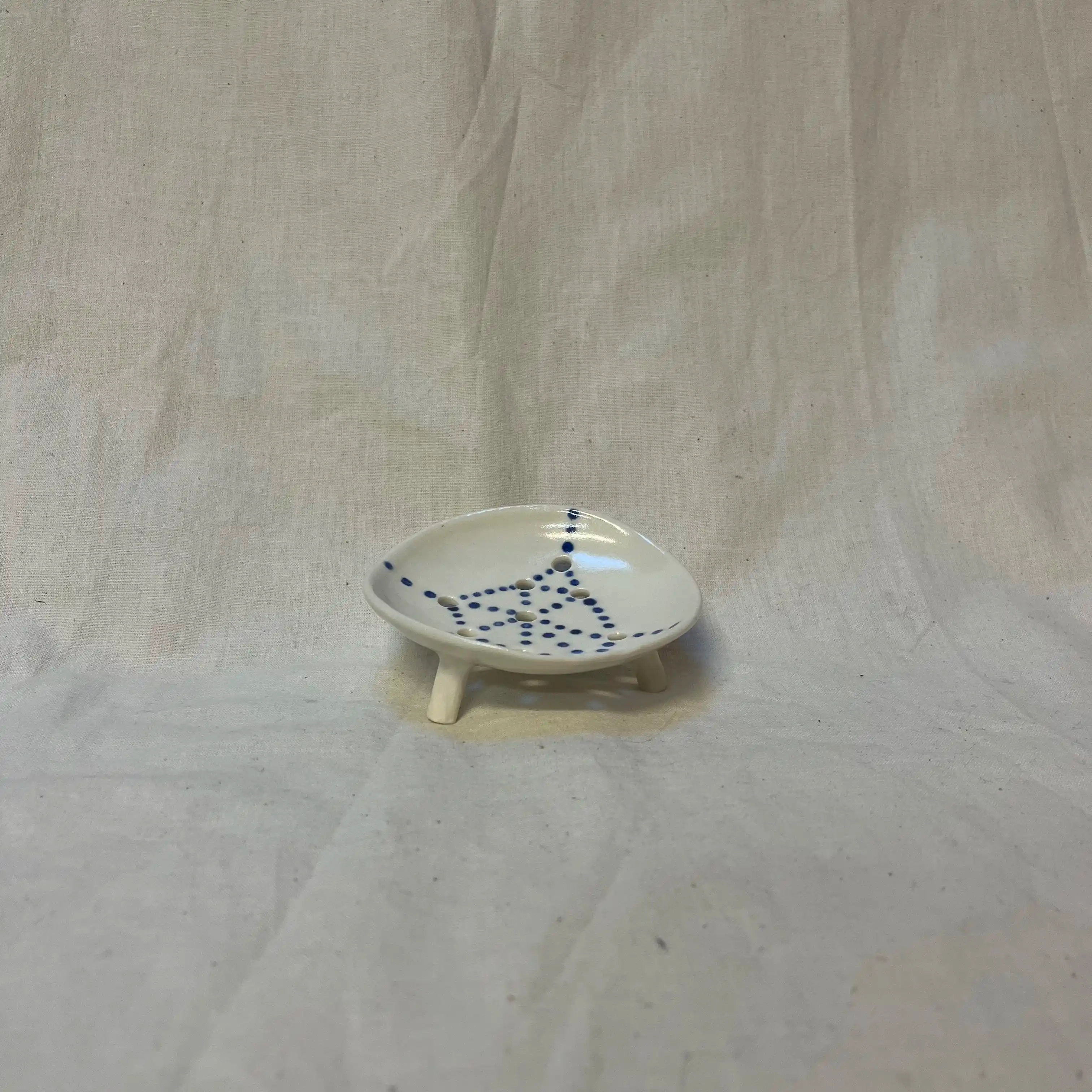 Porte savon porcelaine