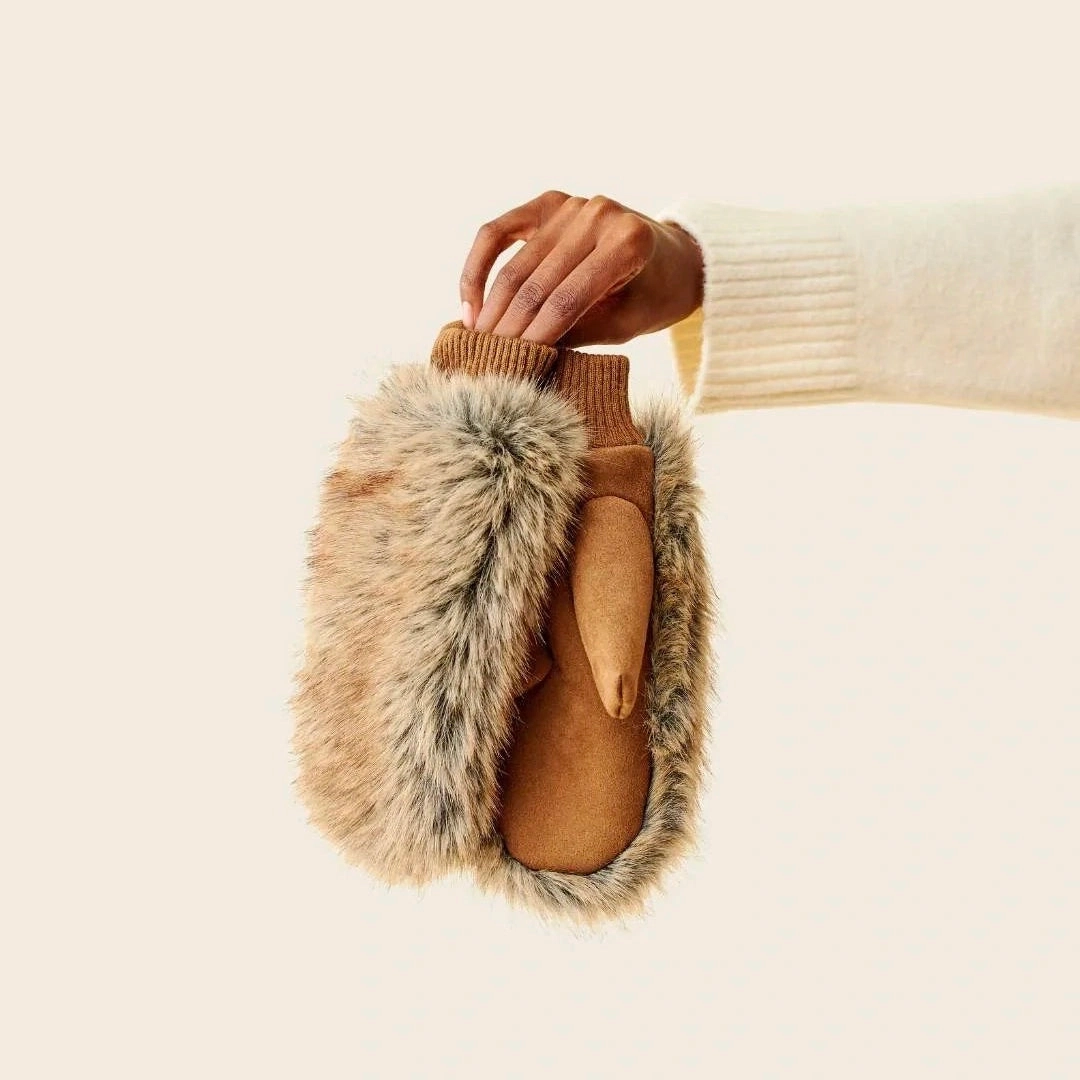 Moufles en fausse fourrure fauve