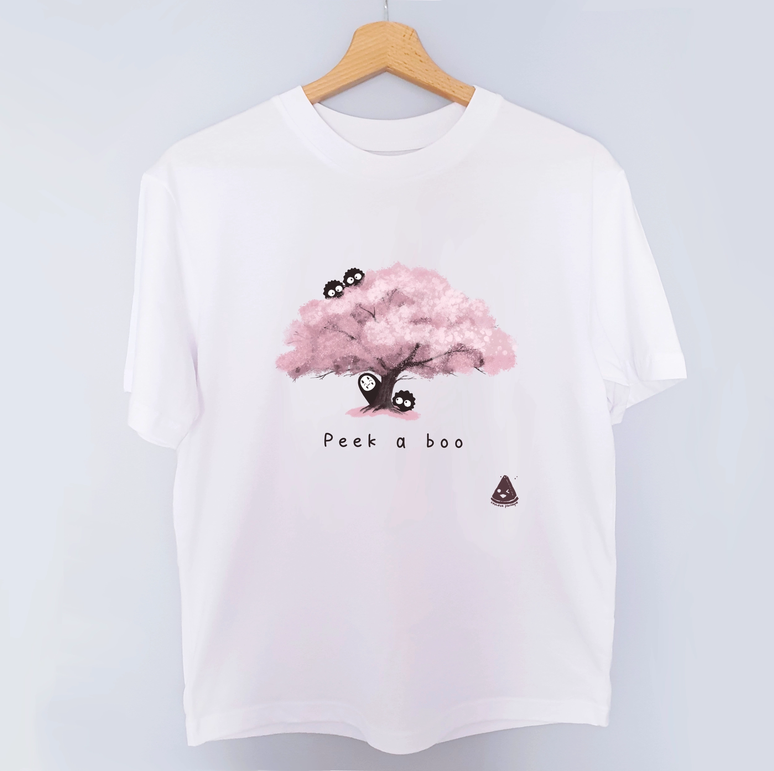 T-shirt Cache-cache dans un sakura