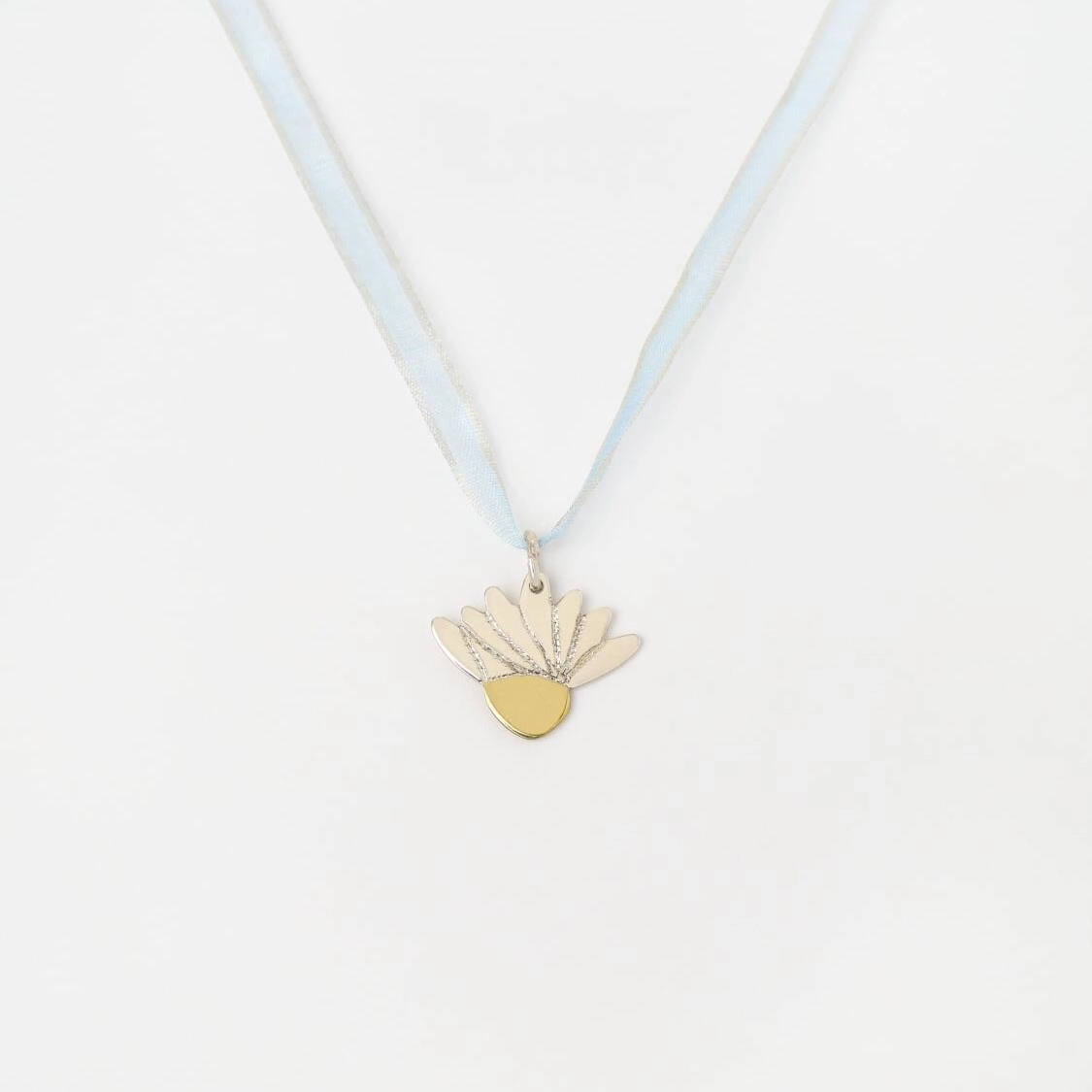 Collier pendentif pâquerette