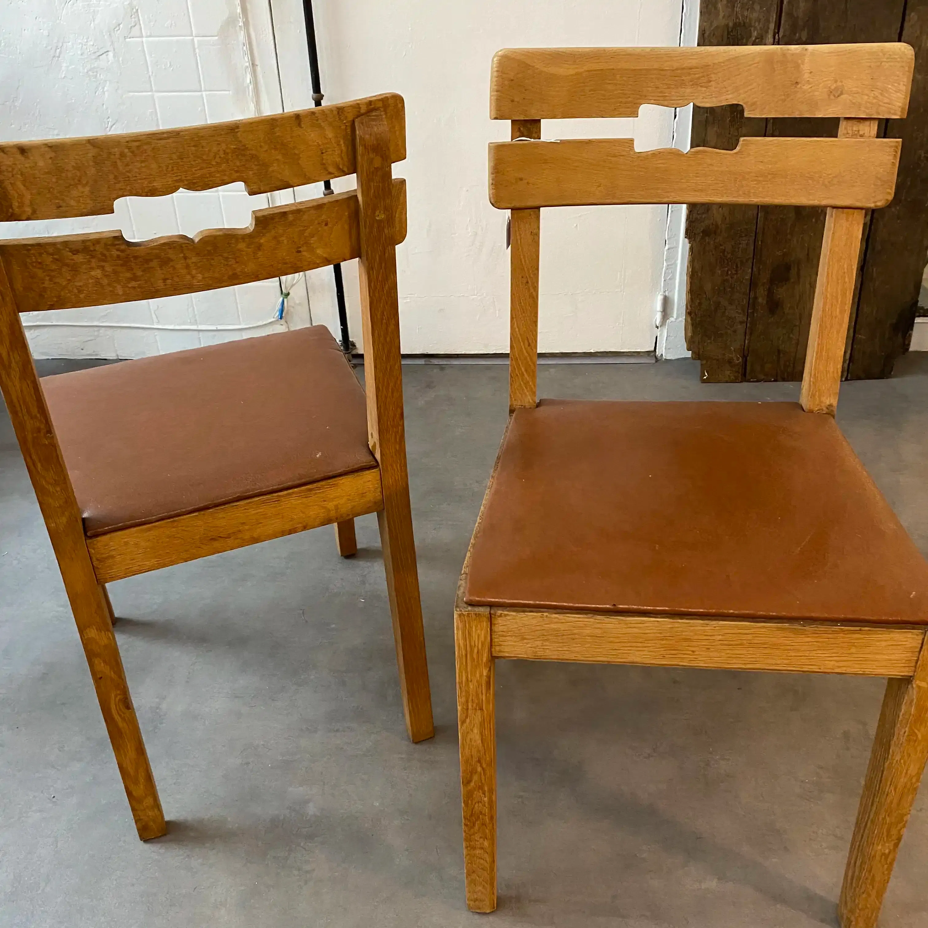 Paire de chaises design années 50