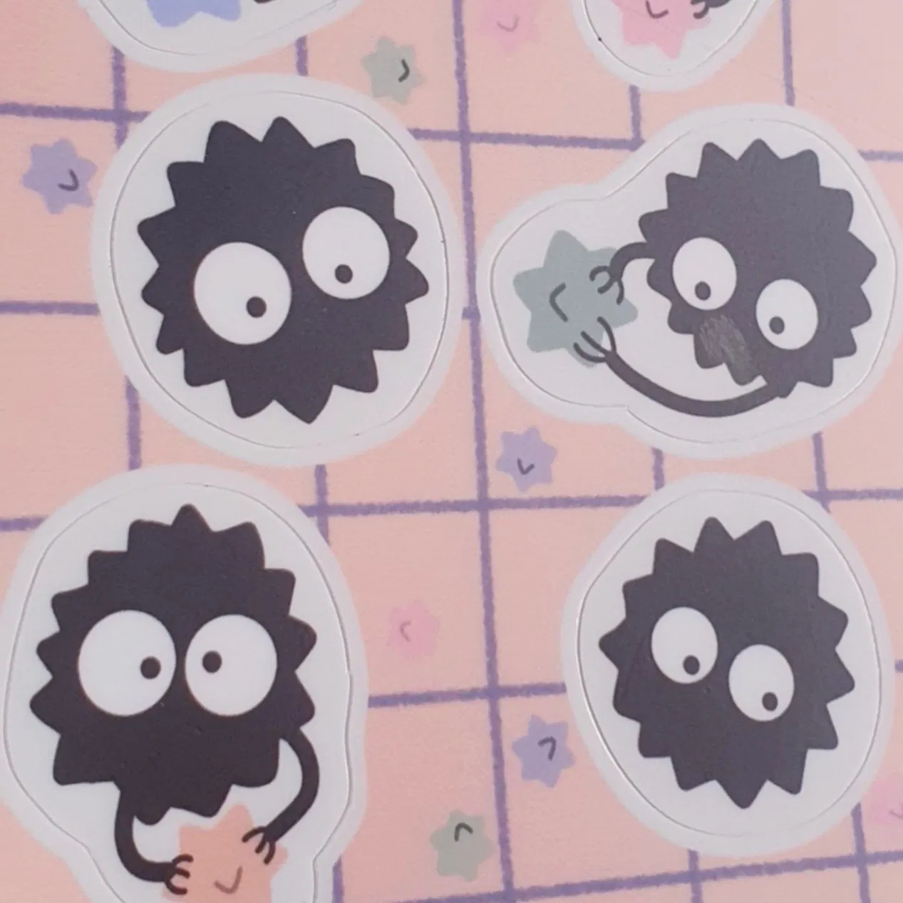 Planche de stickers imperméables Susuwatari