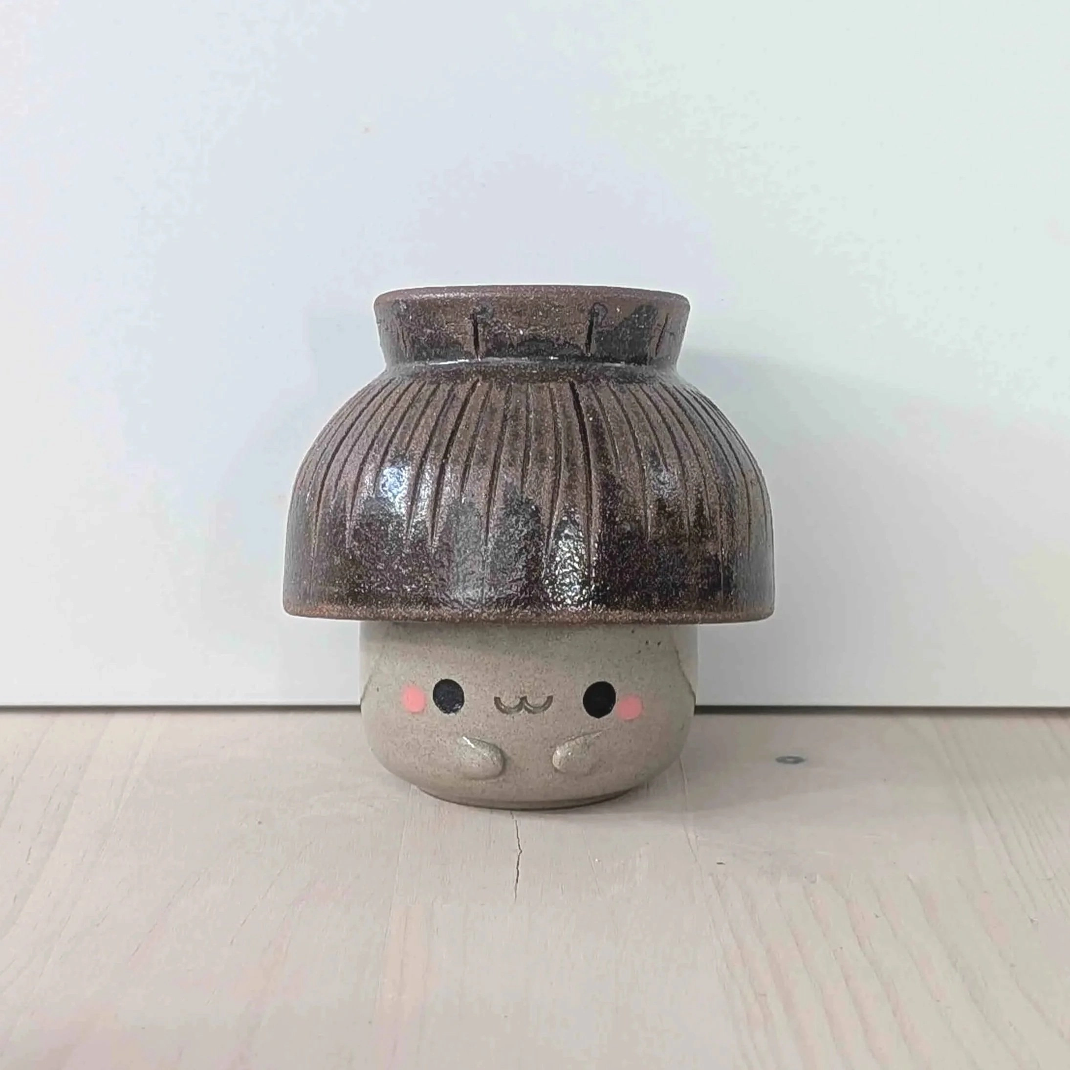 Duo tasse et bol Maison japonaise toit de chaume en céramique – brun