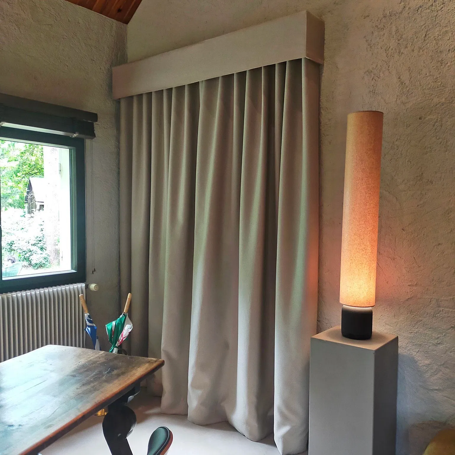 Création de coussins décoratifs, de banquette et rideaux sur-mesure