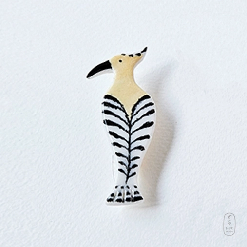 Broche Huppe Fasciée en porcelaine.jpg