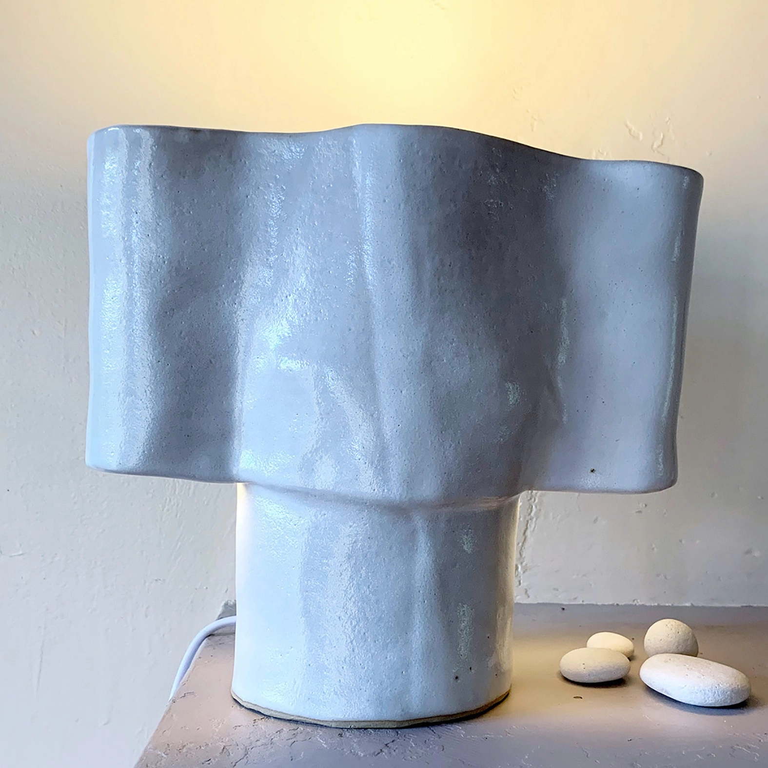 Lampe alsacienne émaillée à la main, 20x23x10cm