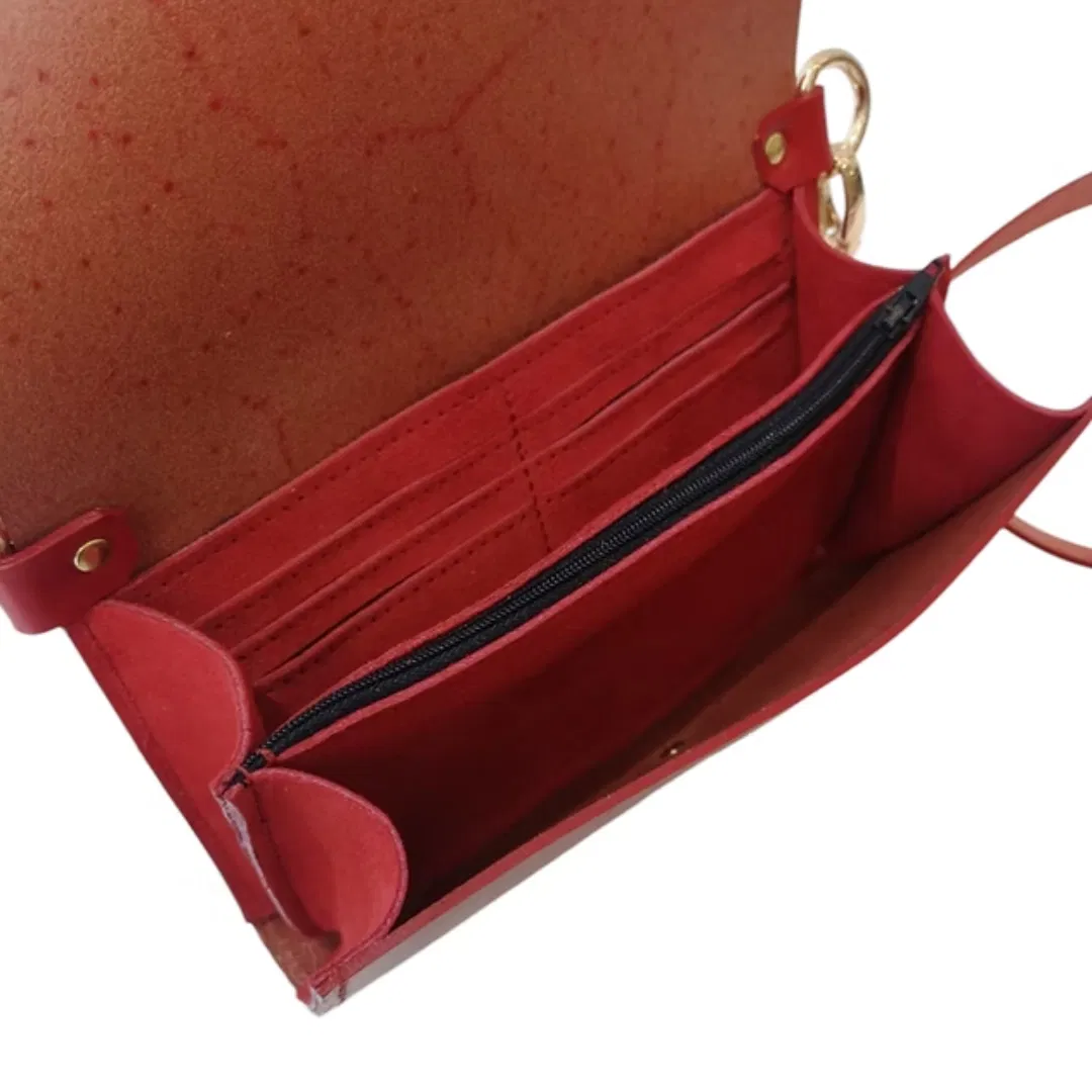 Sac BANANE 3 en 1 en cuir rouge