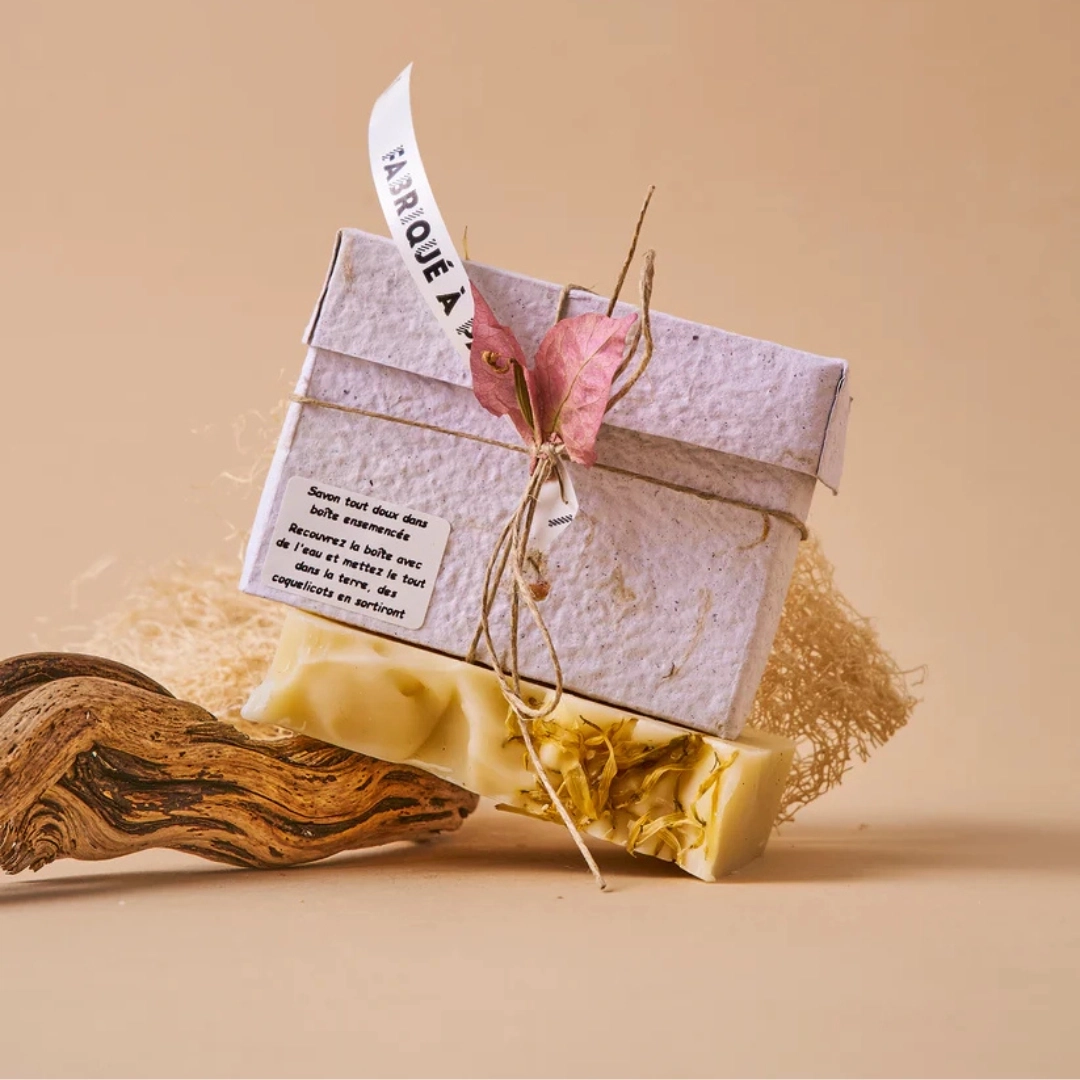 Savon dans boîte ensemencée et personalissable