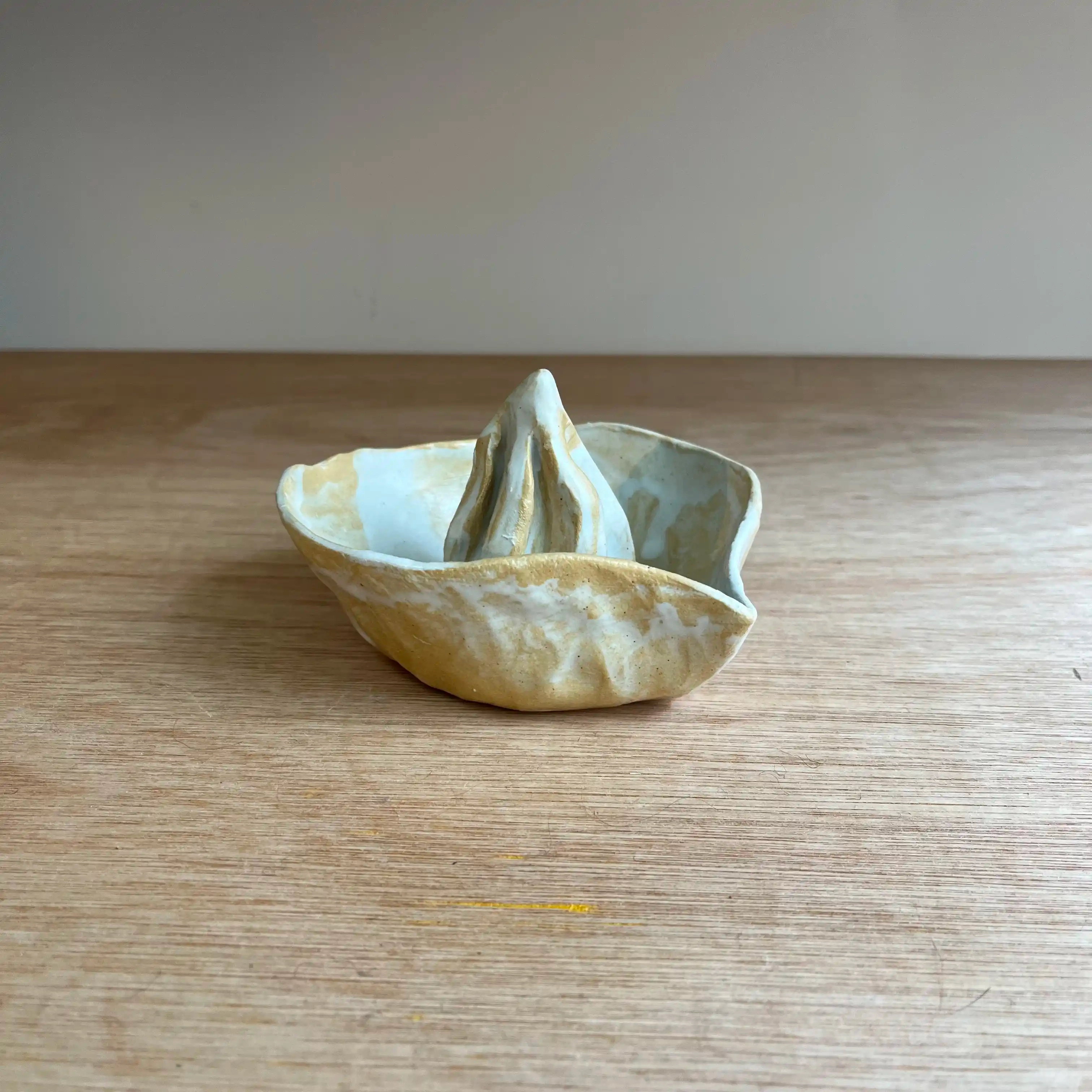 Presse agrumesen grès