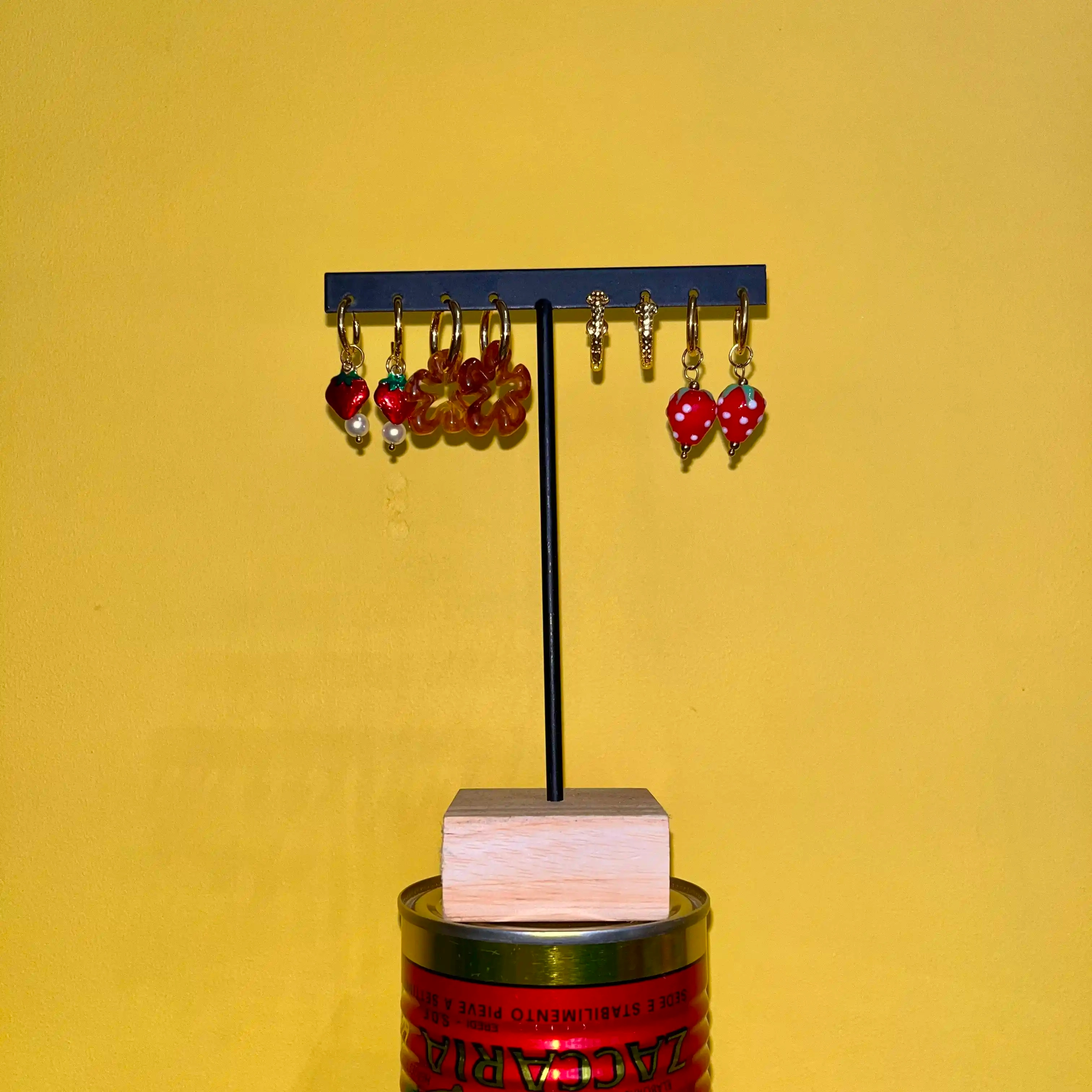 Boucles d’oreilles (fraise, léopard, fleur, fraises et perles)