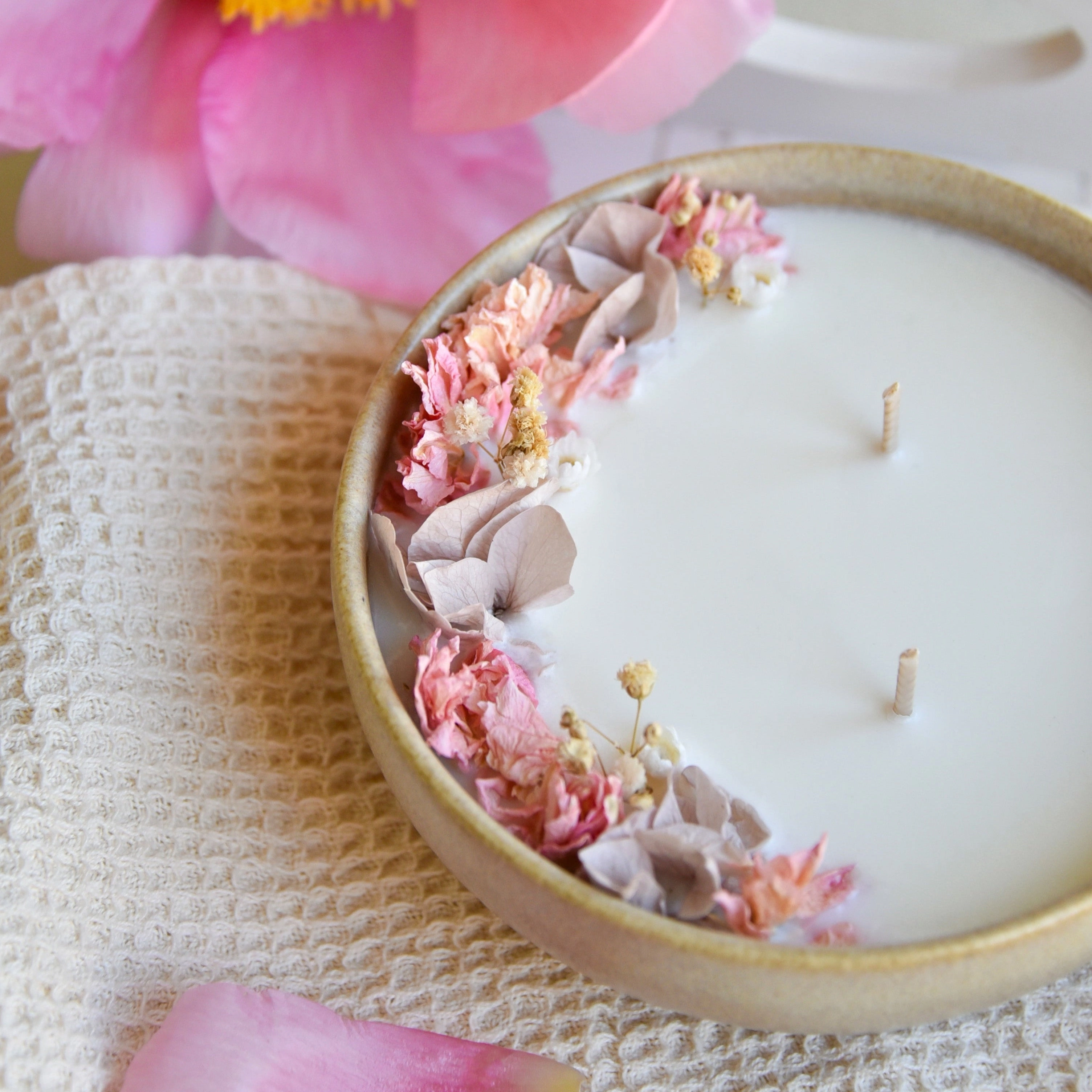 Bougie fleurie Julia - Fleur de cerisier