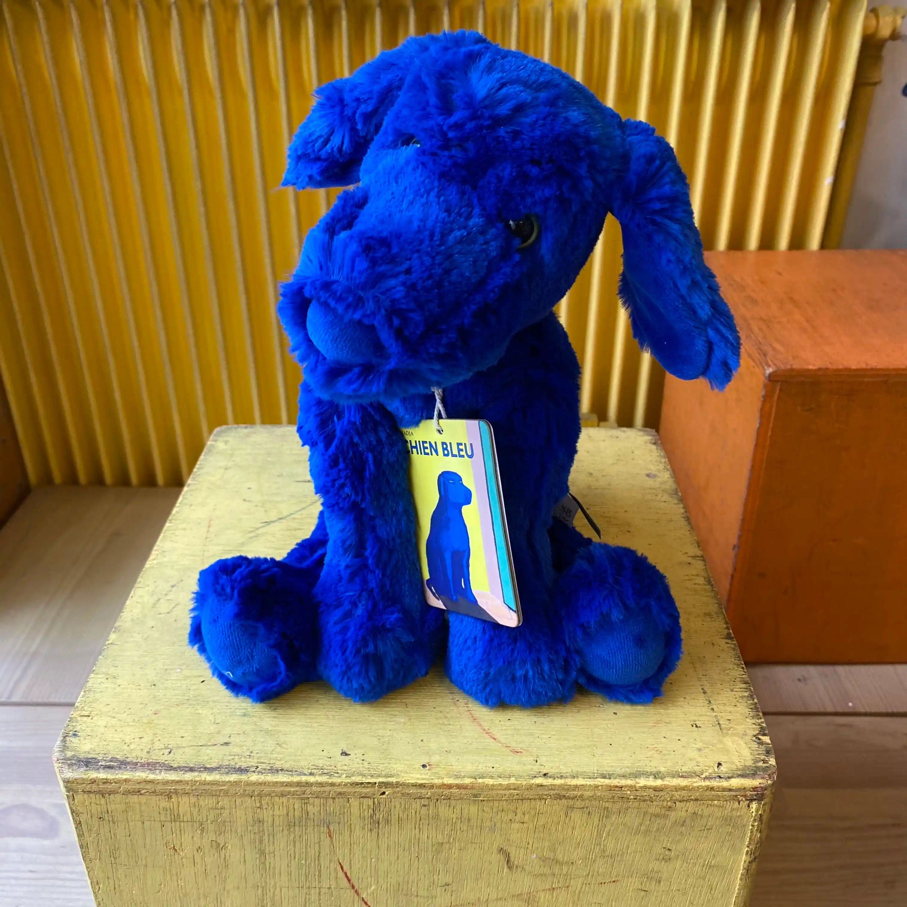 Peluche Chien Bleu par Nadja