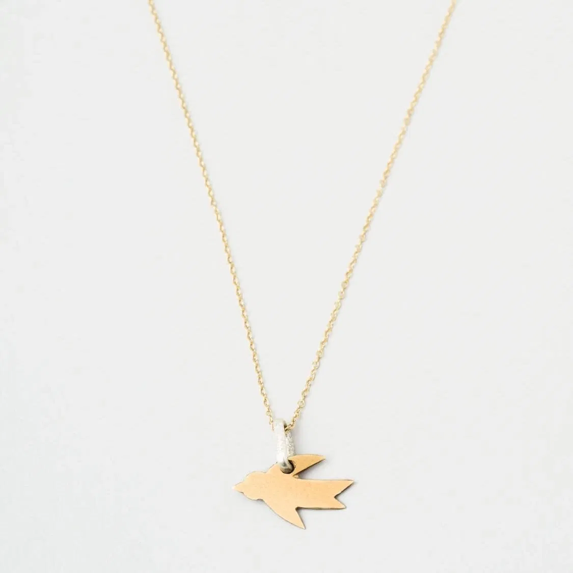 Collier pendentif oiseau