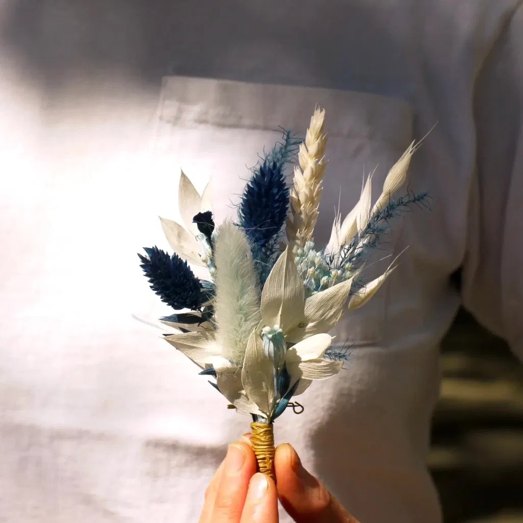 Boutonnière sur mesure fleurs séchées