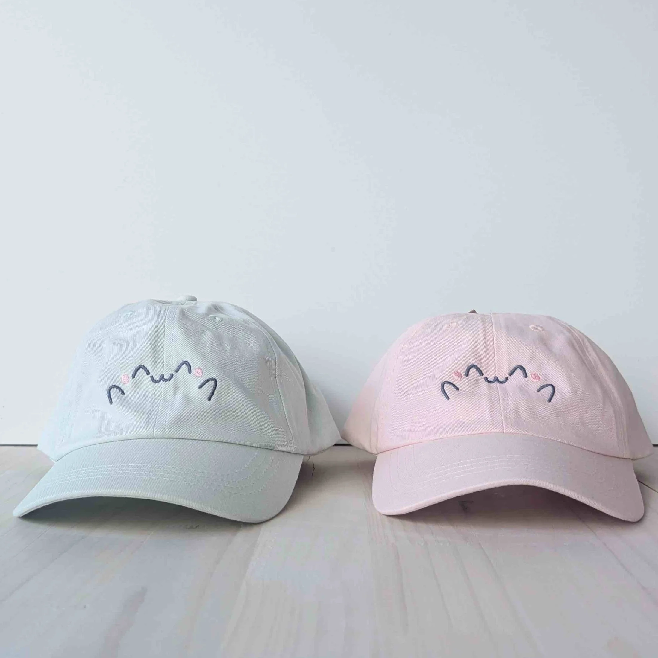 Casquette brodée Happy Face vert clair