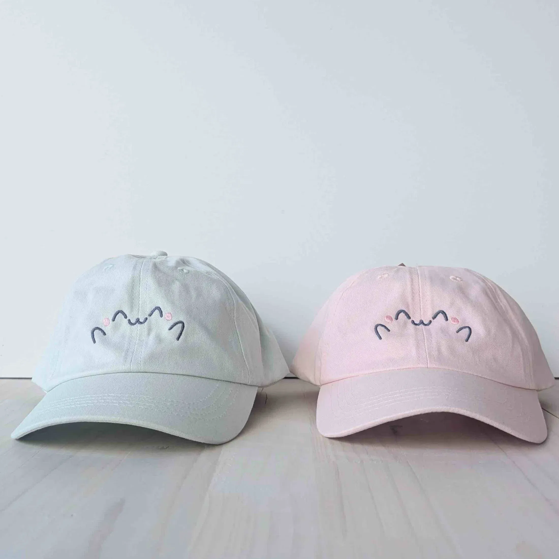 Casquette brodée Happy Face vert clair