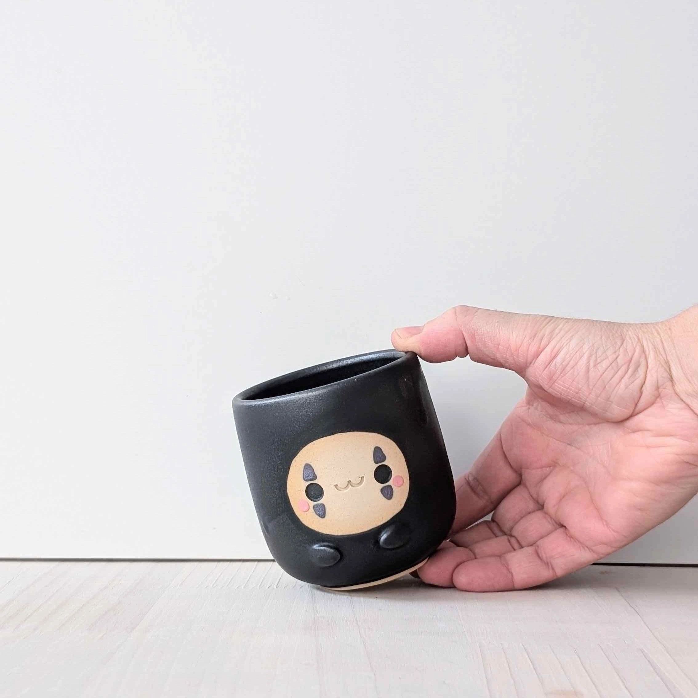 Tasse Sans Visage Kaonashi en céramique
