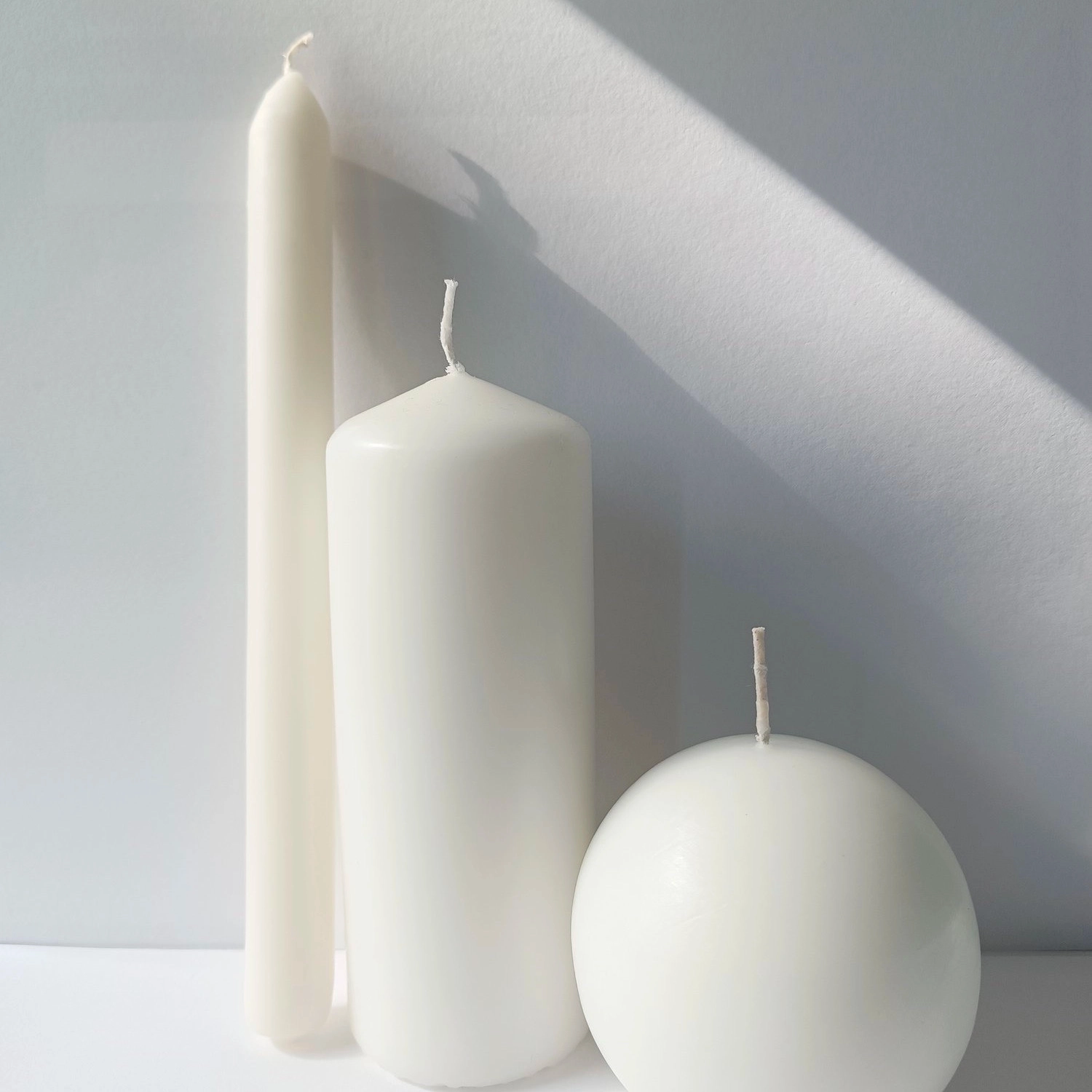 Je réalise des bougies sur mesure, créées spécialement pour vous — parfaites pour les mariages, anniversaires et bien plus encore.
Pour toute demande ou pour discuter de votre projet personnalisé, envoyez-moi un message !
À partir de 45 €.