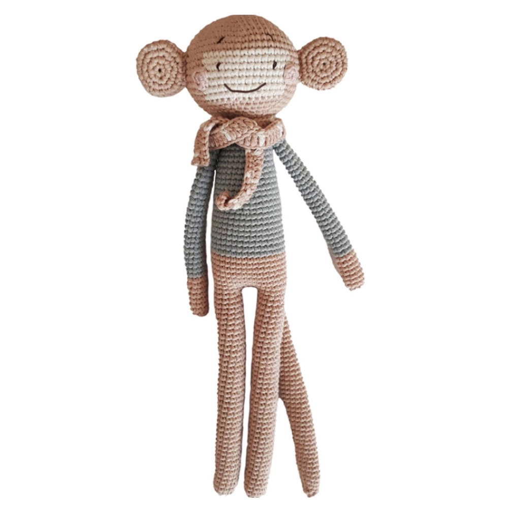 Un doudou singe en crochet pour accompagner les touts petits