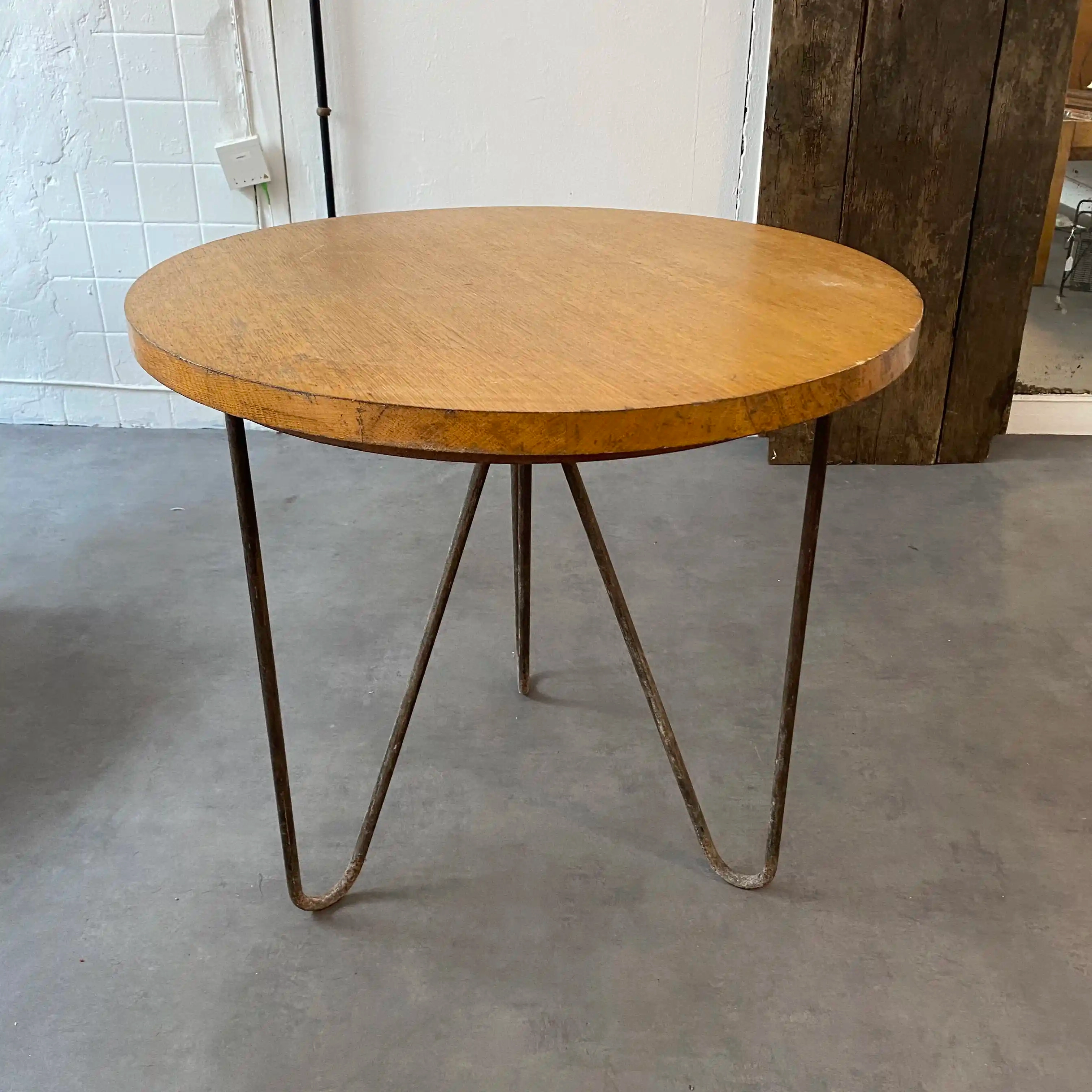 Table mi-basse années 50