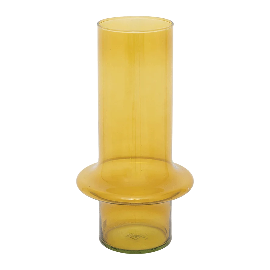 Vase haut droit en verre recyclé pour recevoir et mettre en valeur tous vos bouquets. Ce vase d'une belle proportion, donnera du pep's et mettra en valeur vos bouquets champêtres ou plus sophistiqués. Il apportera une touche de couleur tonique dans votre intérieur.
Dimensions : Ø 17 x H 31 cm