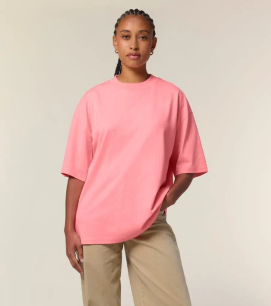 T-shirt oversize unisexe rose Les visages de l’Onigiri