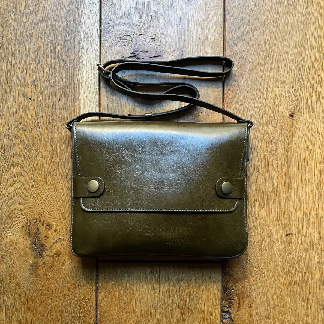 Un sac chic et décontracté qui convient aussi bien aux hommes qu'aux femmes