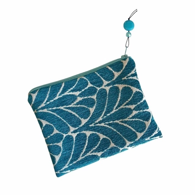Petite Pochette zippée velours jacquard bleu et blanc / pochette maquillage/ Pochette Tapisserie