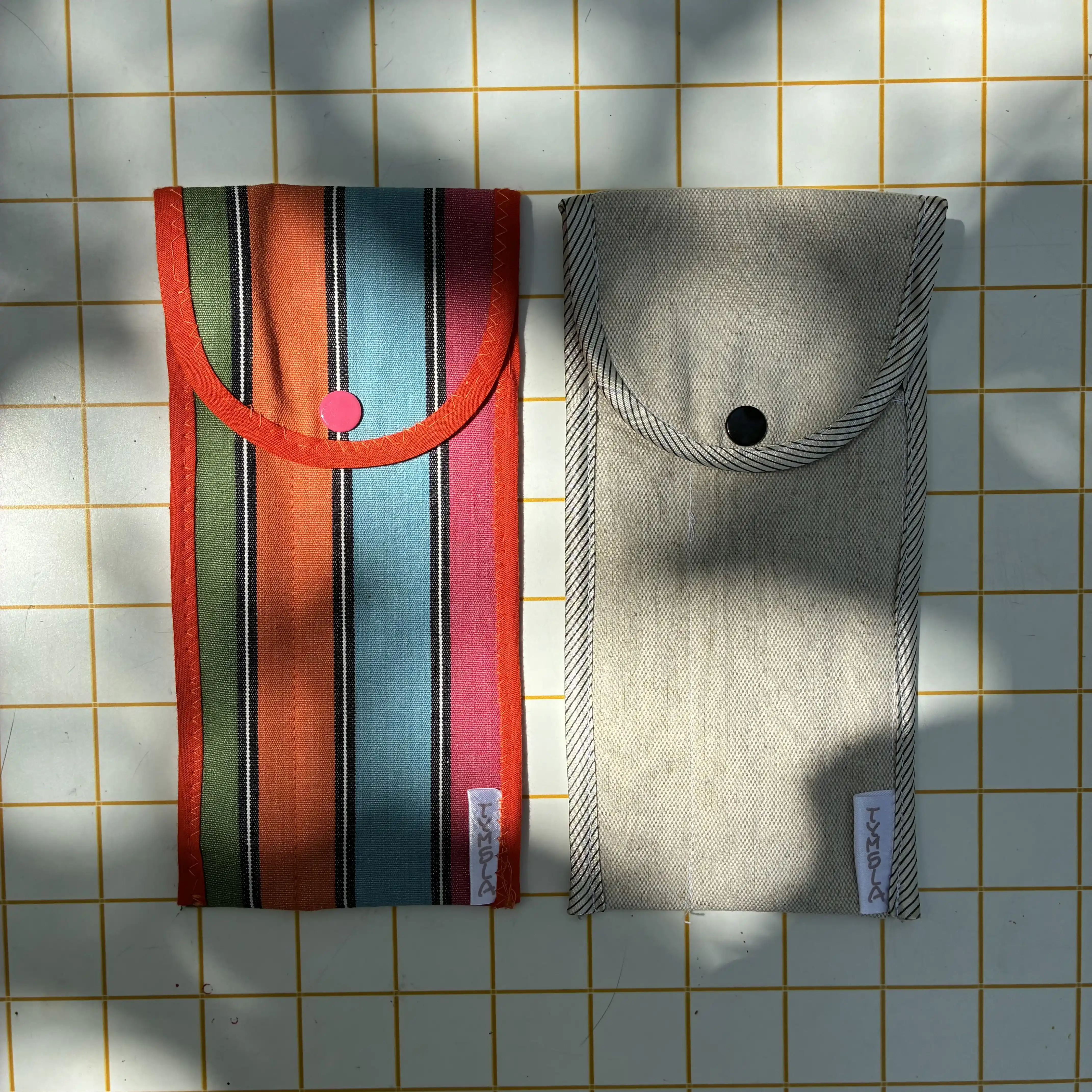 Pochette à compartiments