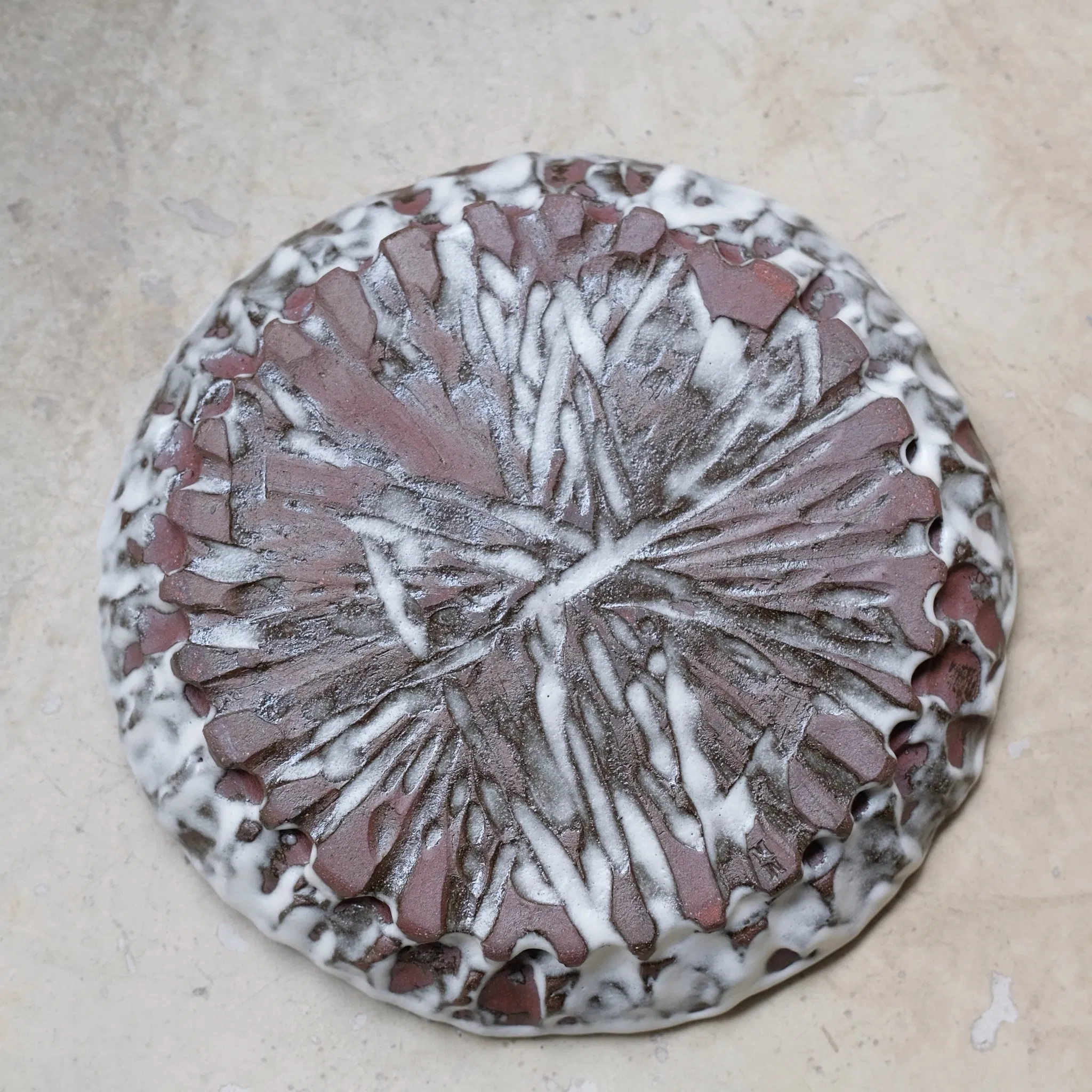 Assiette en terre du Fuilet D 21,5cm - Blanc satiné