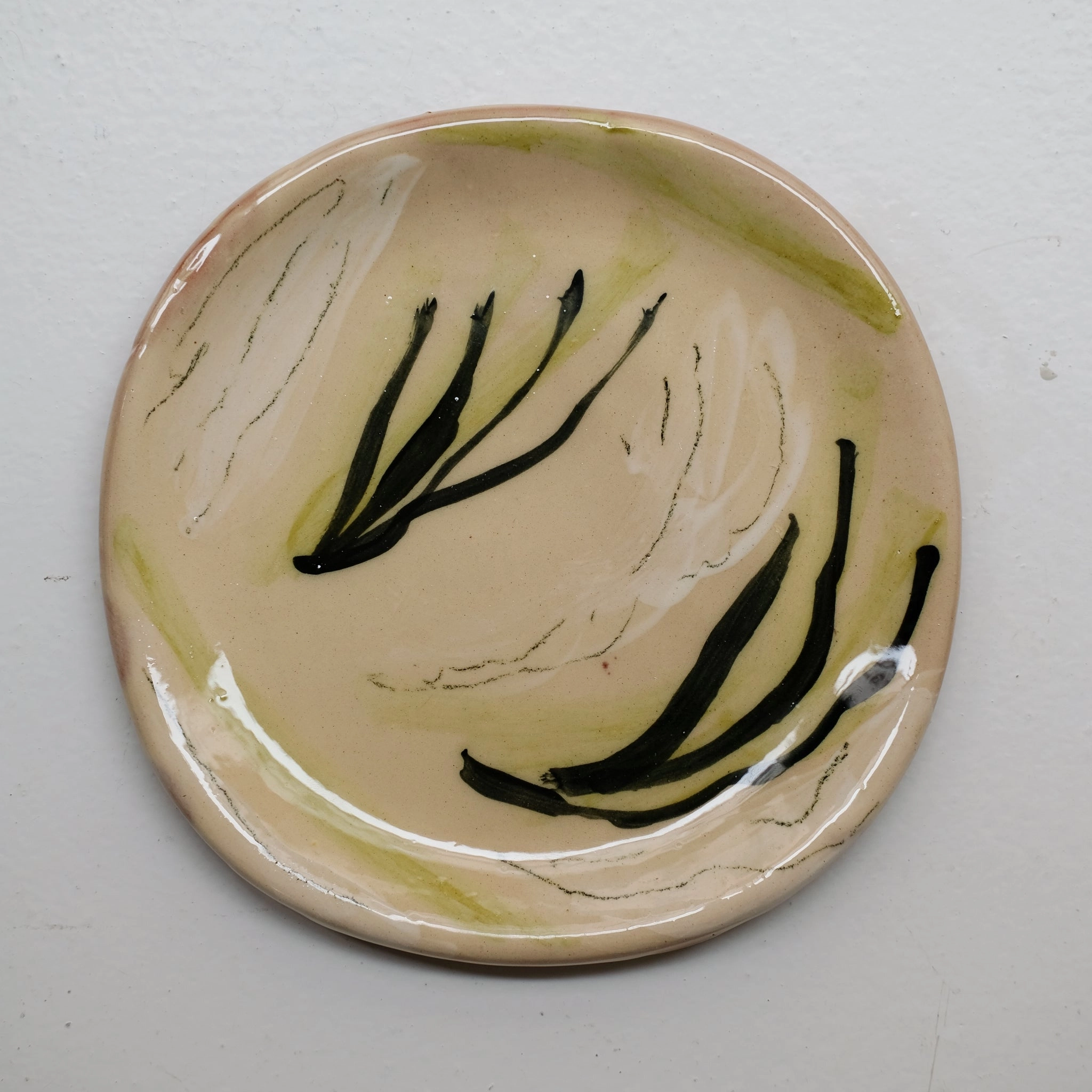 Assiette 38HB03 en faïence rouge D 19,5cm - Multicolore