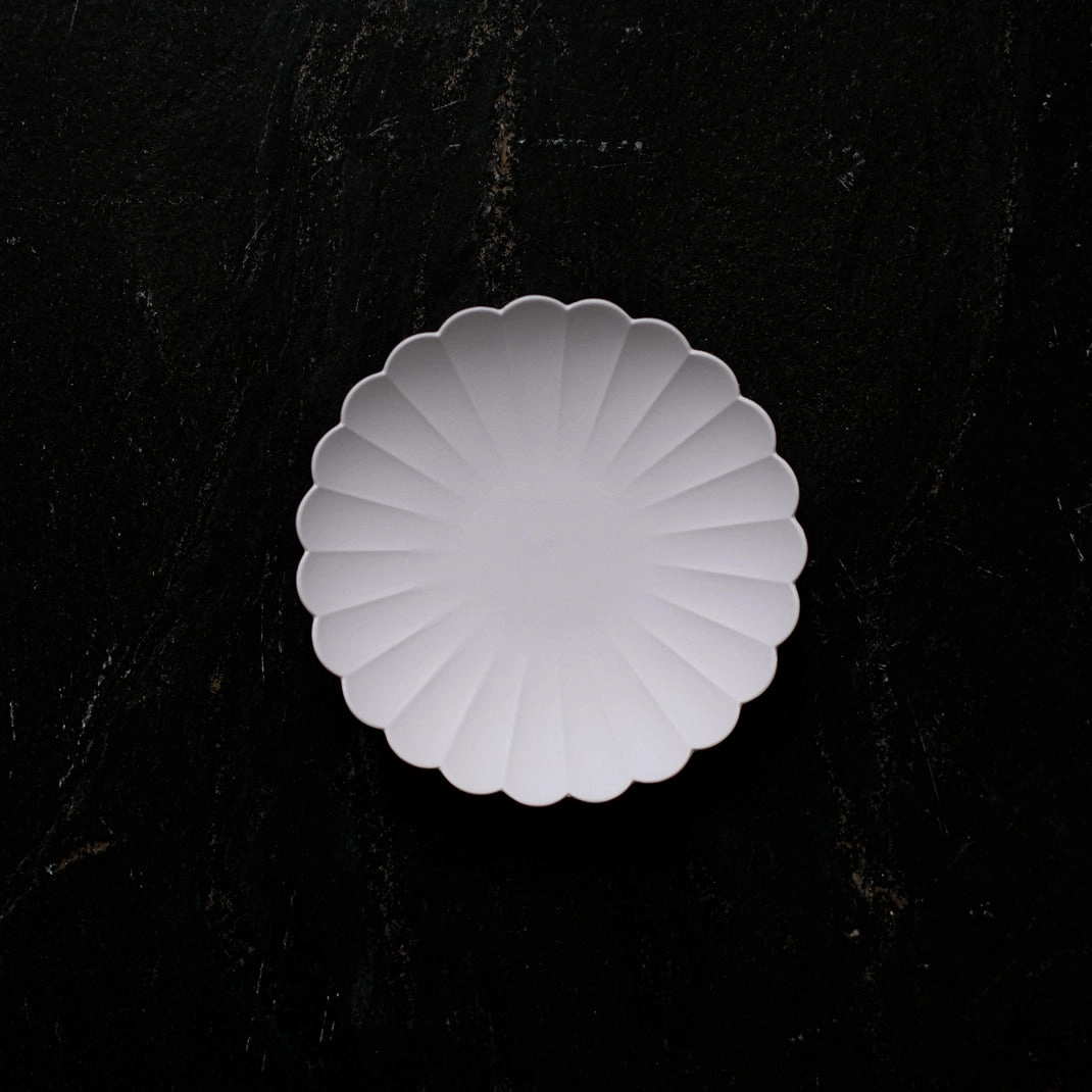 Assiette "chrysanthème" D 11cm TY Palace - Blanc Gris