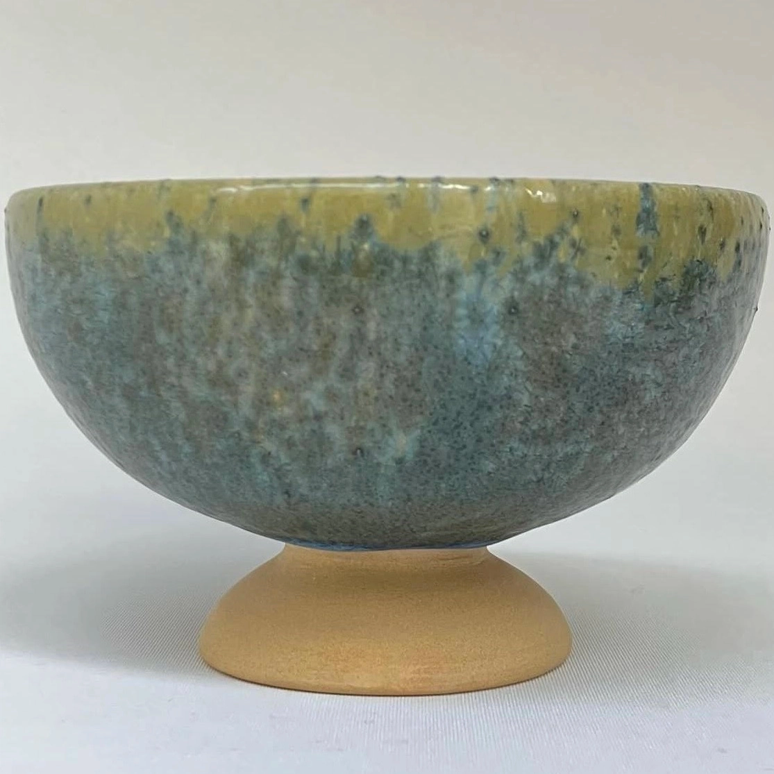 Bols de ∅ 15 cm avec émaux rares et complexes, 100 % artisanaux