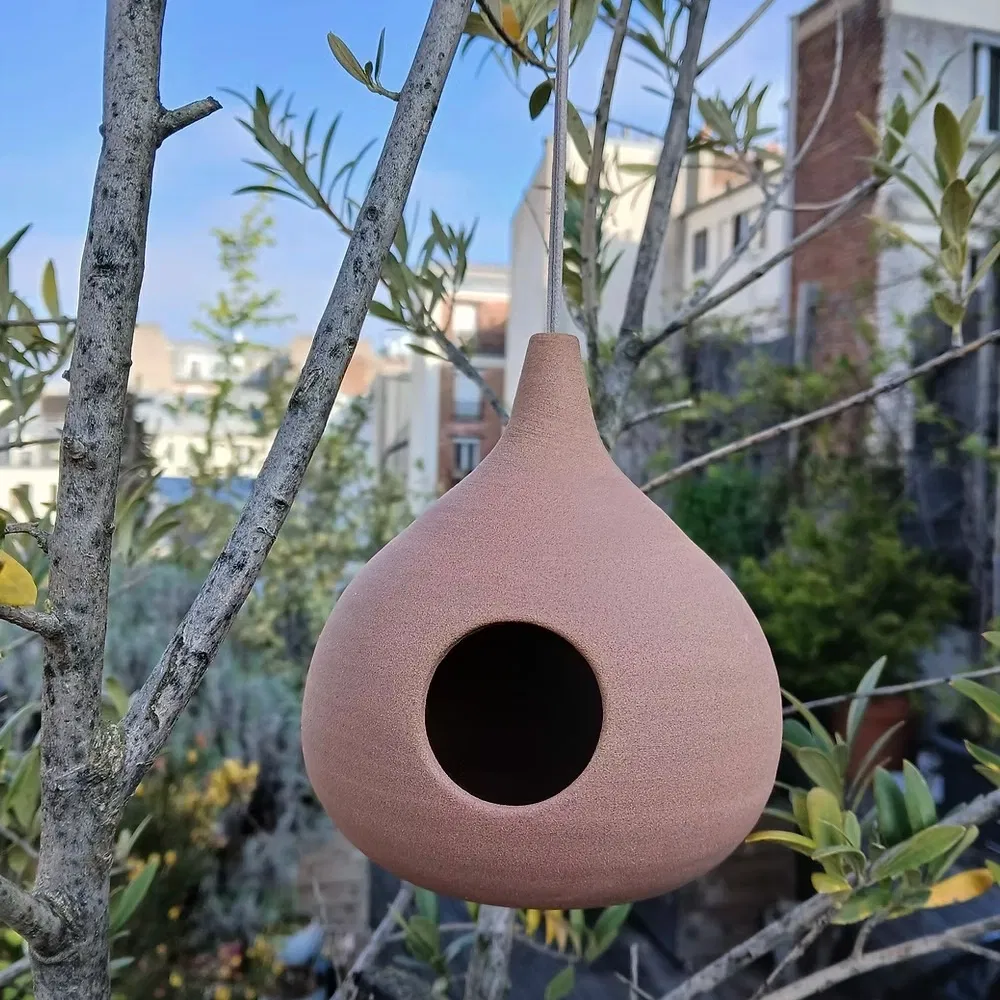 Sophie Marin - Mangeoire à oiseaux