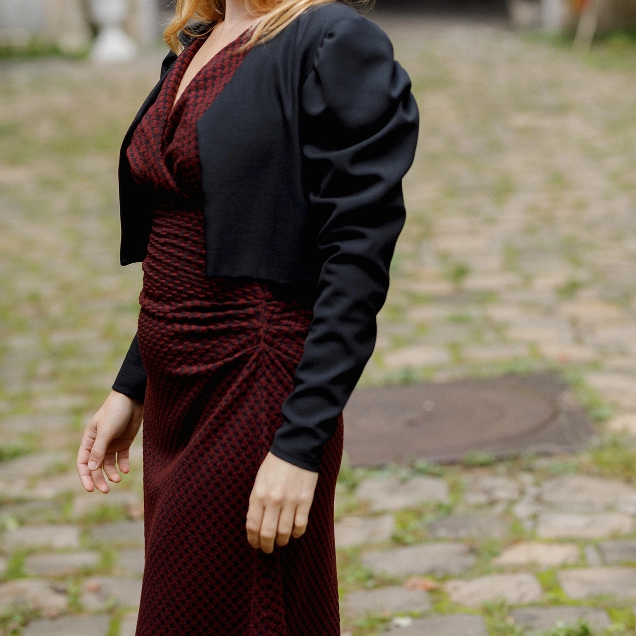 Ce Gilet dans un lainage chaine et trame avec un tout petit peu d’elasthane pour une légère extensibilité