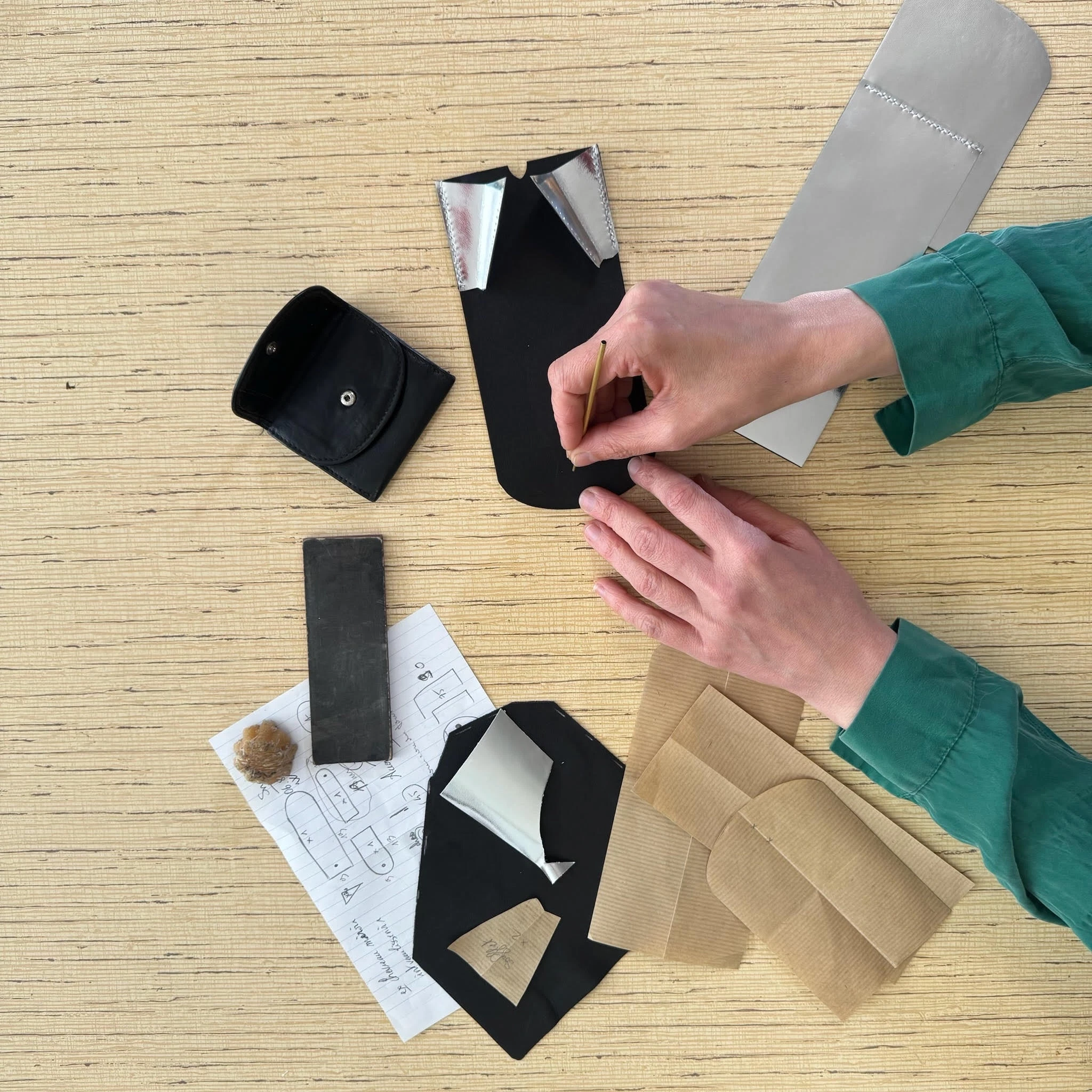 Artisan,Cuir,Seconde main,Ateliers,Sur-mesure,Fabriqué à Paris,In Cute