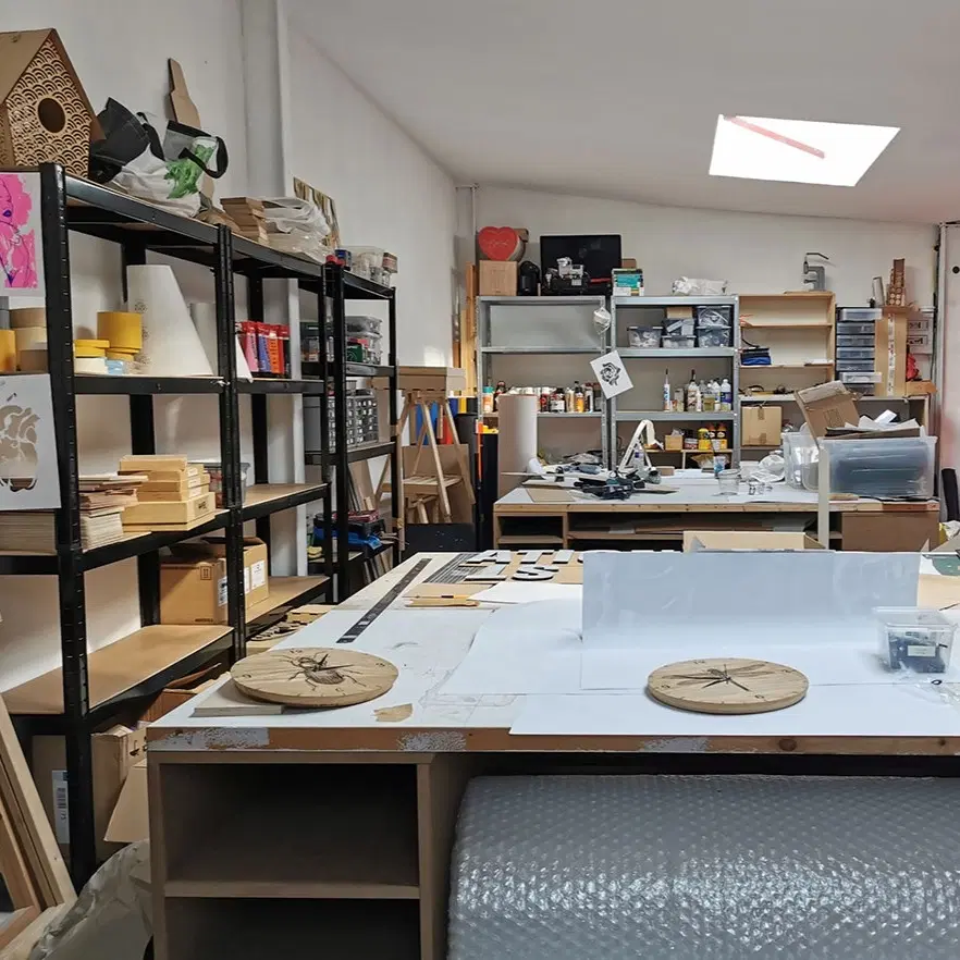 Atelier numérique gravure bois Paris 20e Atelier figura sfondo