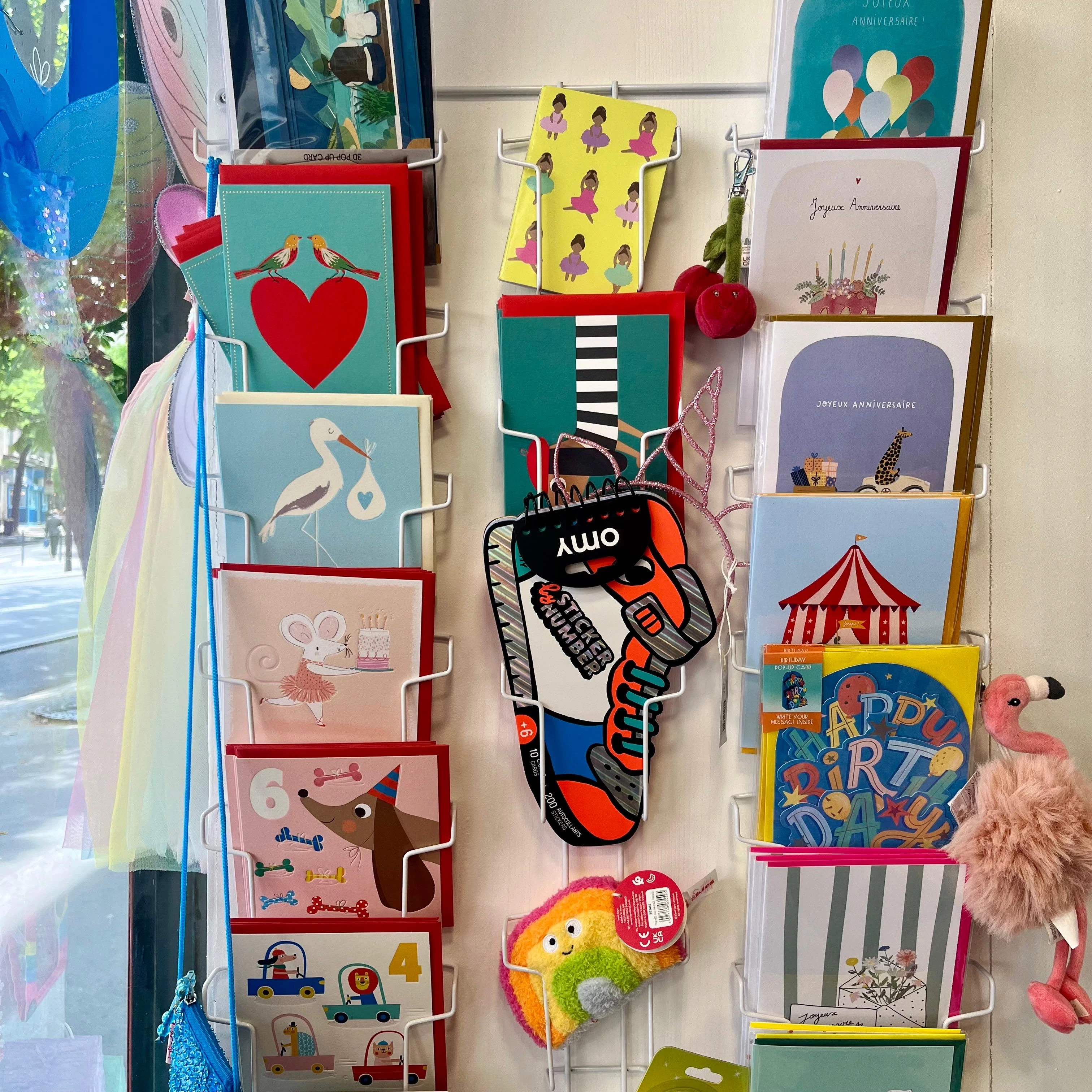 Scoubidou boutique jouets jeux paris 19