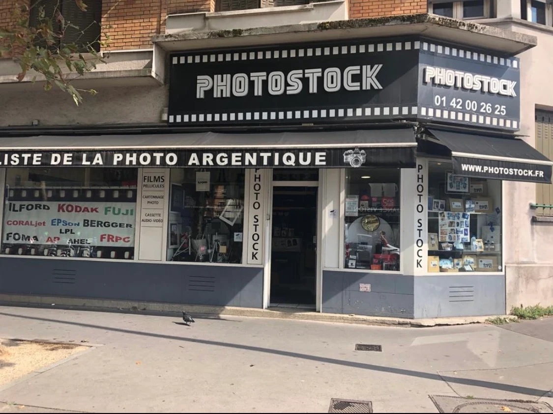PhotoStock matériel photos argentique Paris 19