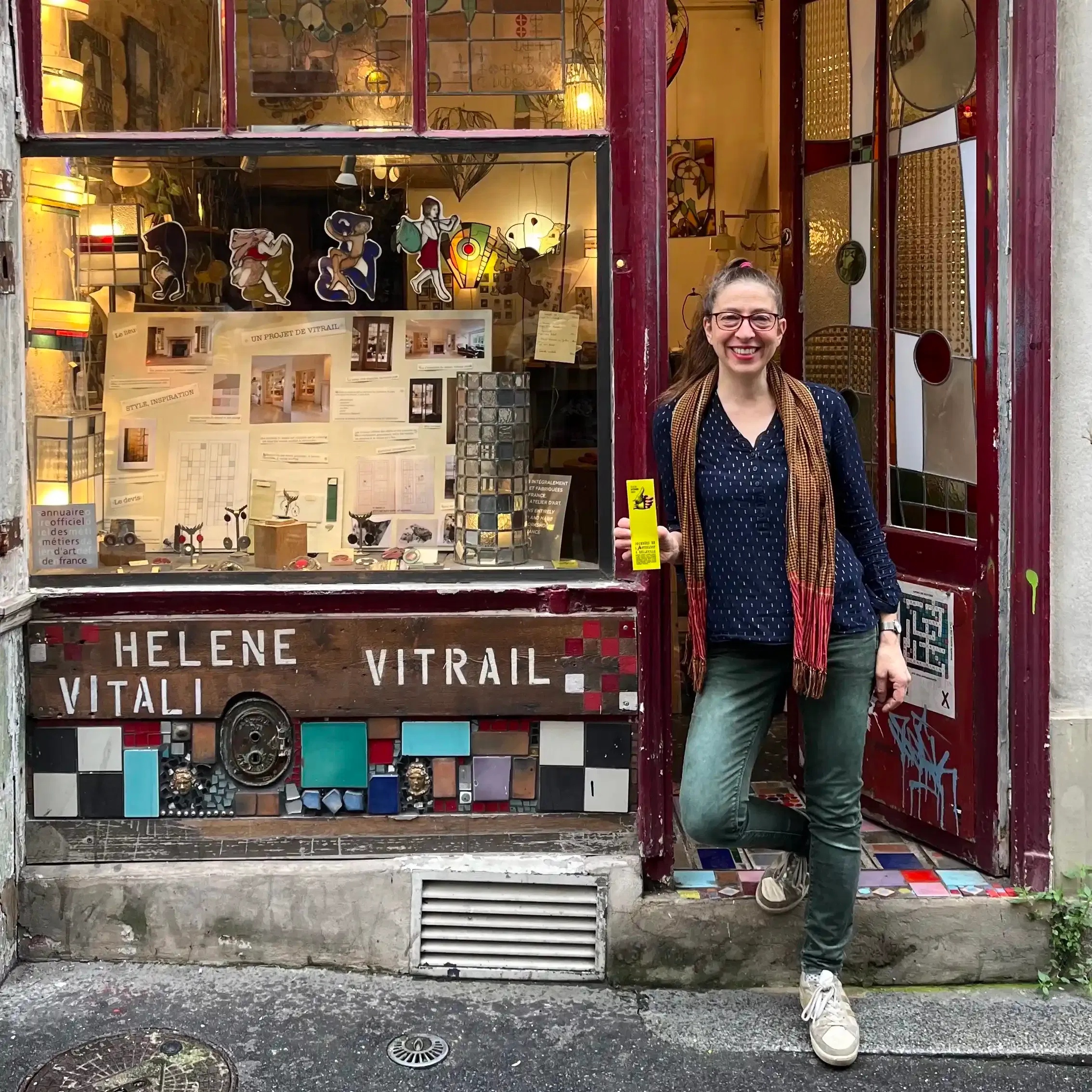 Hélène Vitali Vitrail, Artisan, Architecture, Lumière, Bijoux, Cours