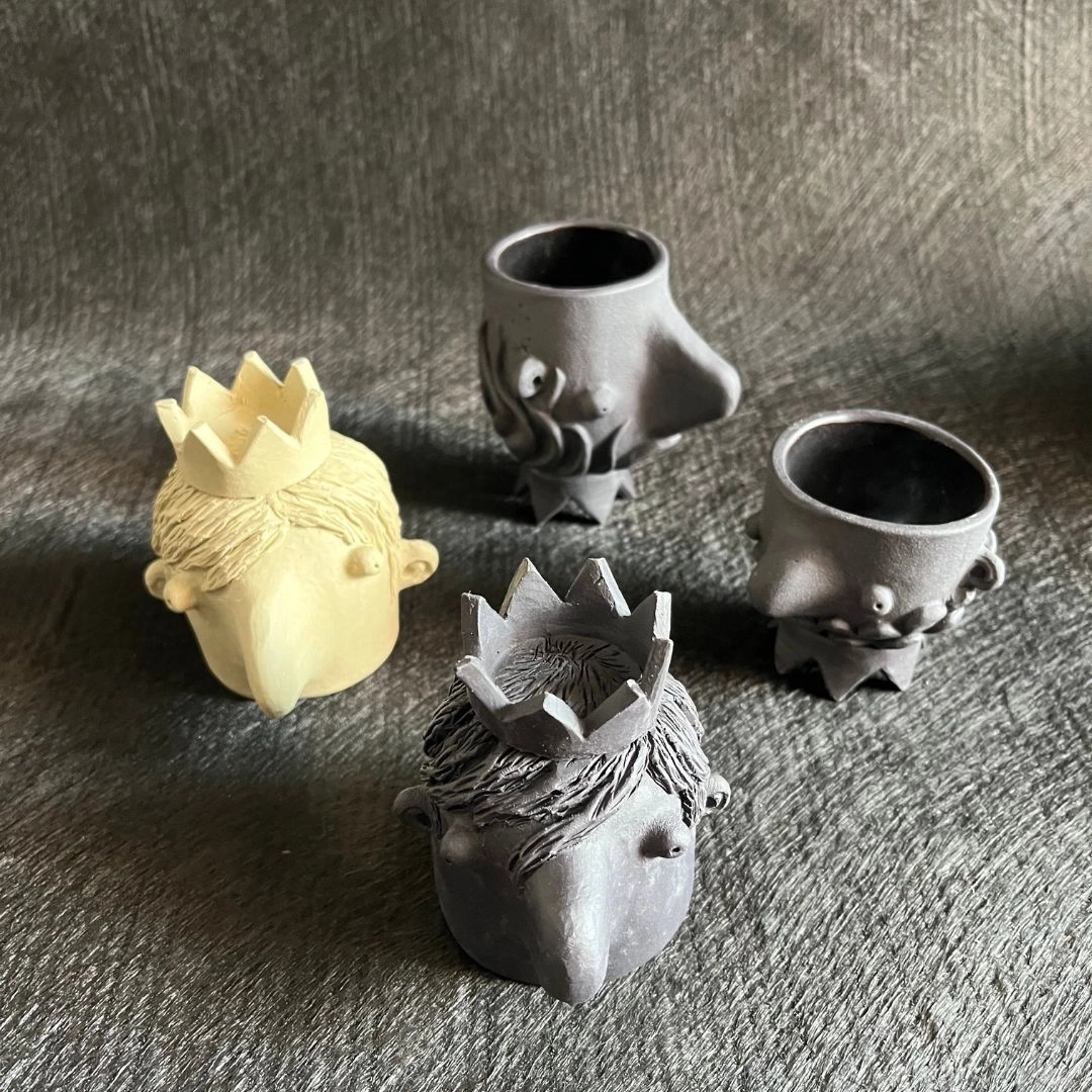 Tasses caricatures modelées à la main en céramique de haute température