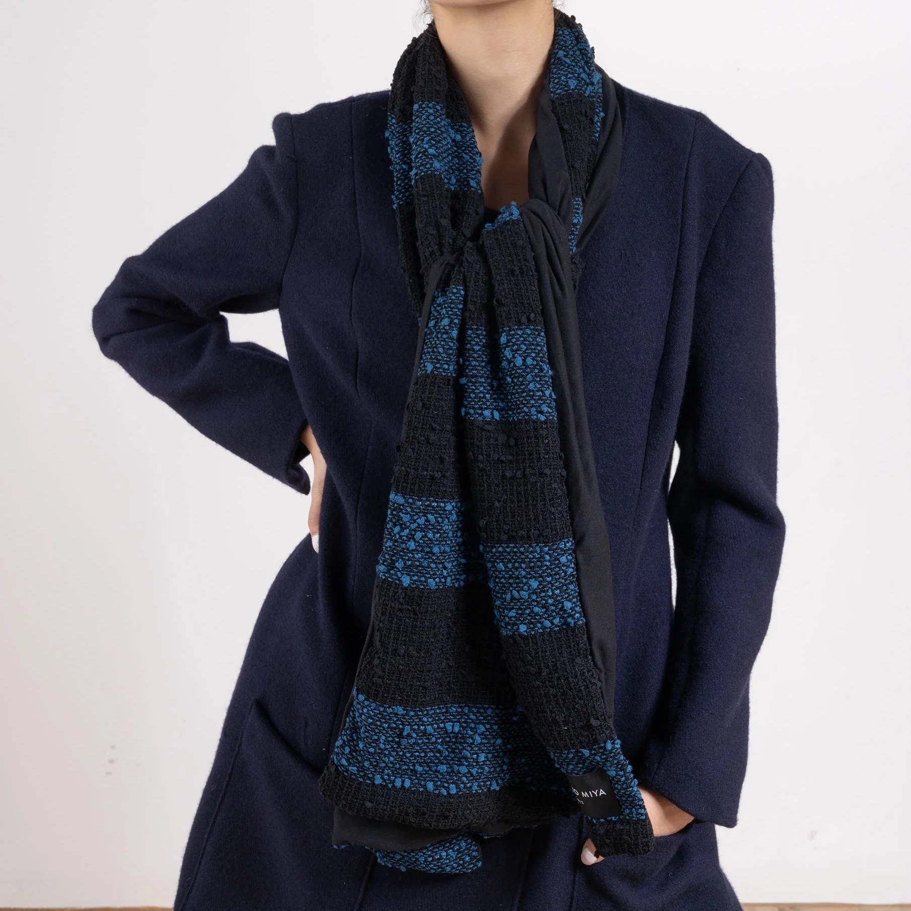 Border Scarf