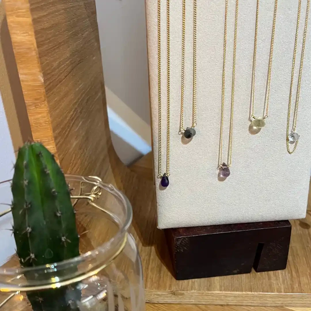 Lili Rojas, Artisan, Bijouterie, Pièces uniques