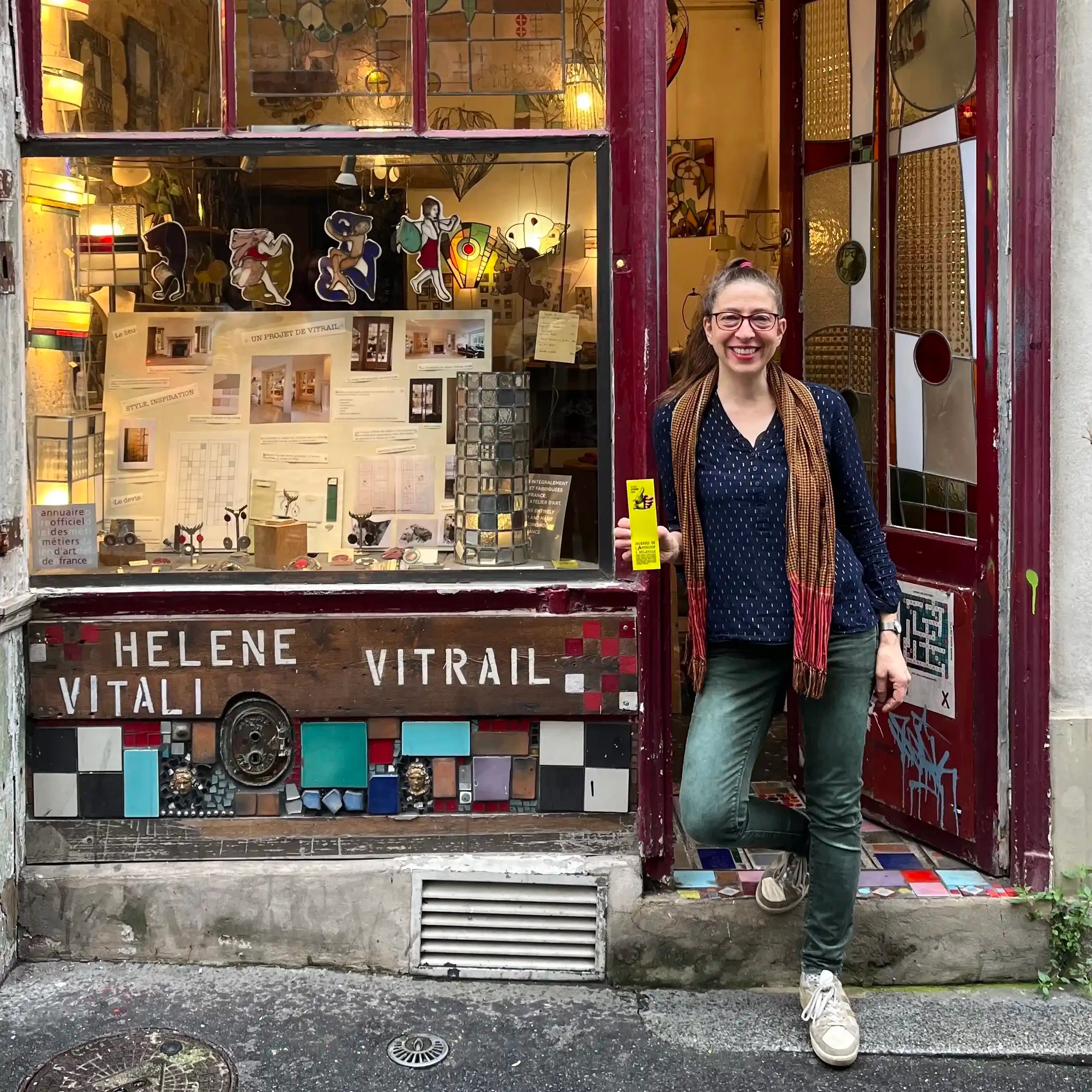 Hélène Vitali Vitrail, Artisan, Architecture, Lumière, Bijoux, Cours